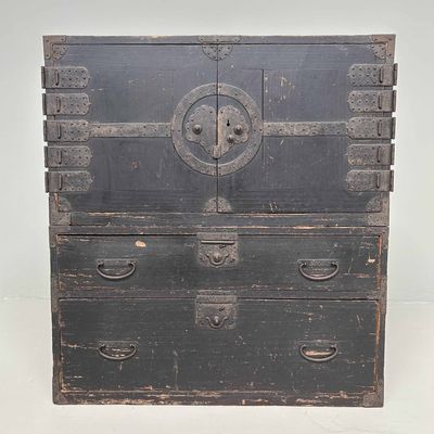 Tweedelige Lakwerk Ladekast Japanse Tansu, Meiji-periode.