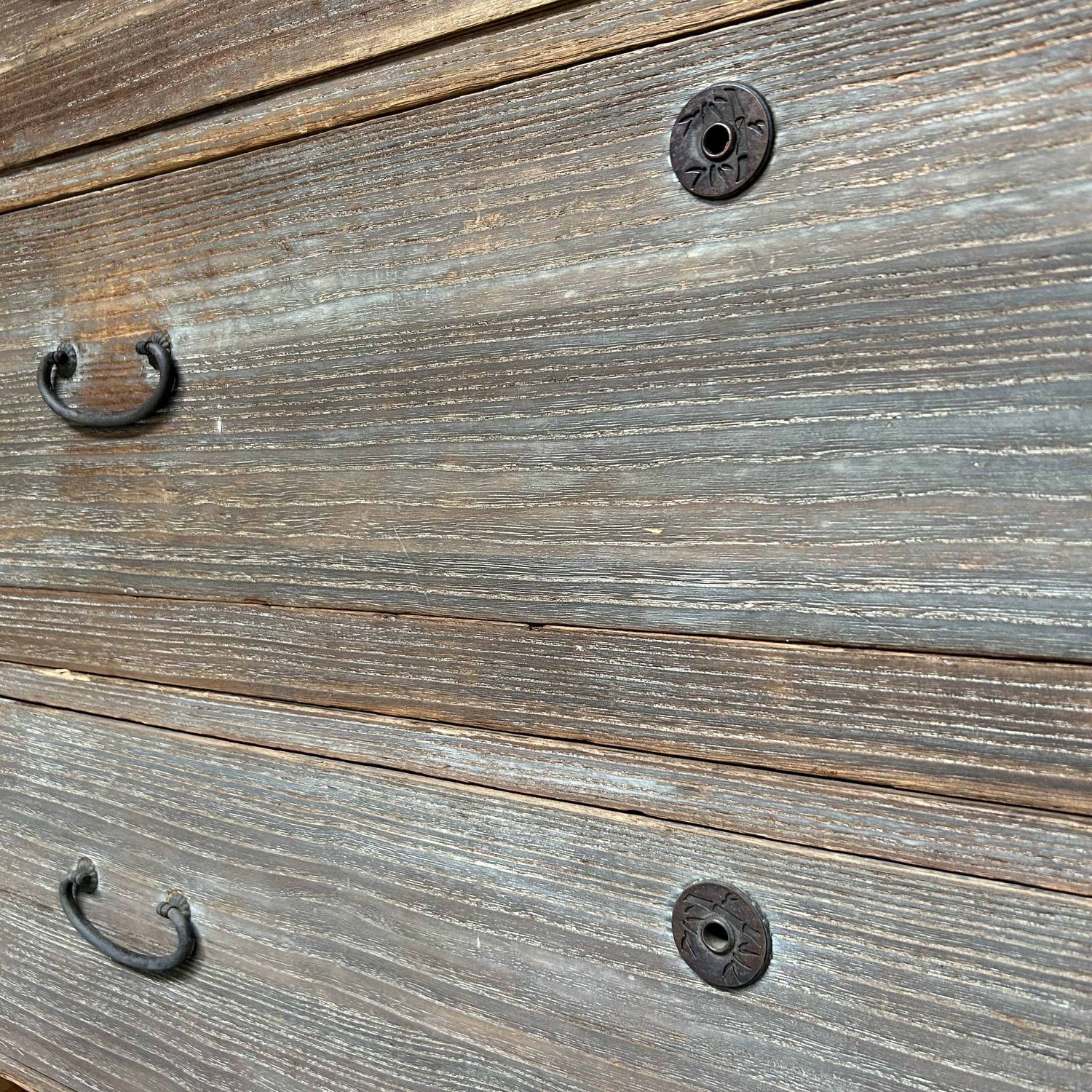 Japanse Kimono Paulownia Tansu Ladekast, Shōwa Periode.