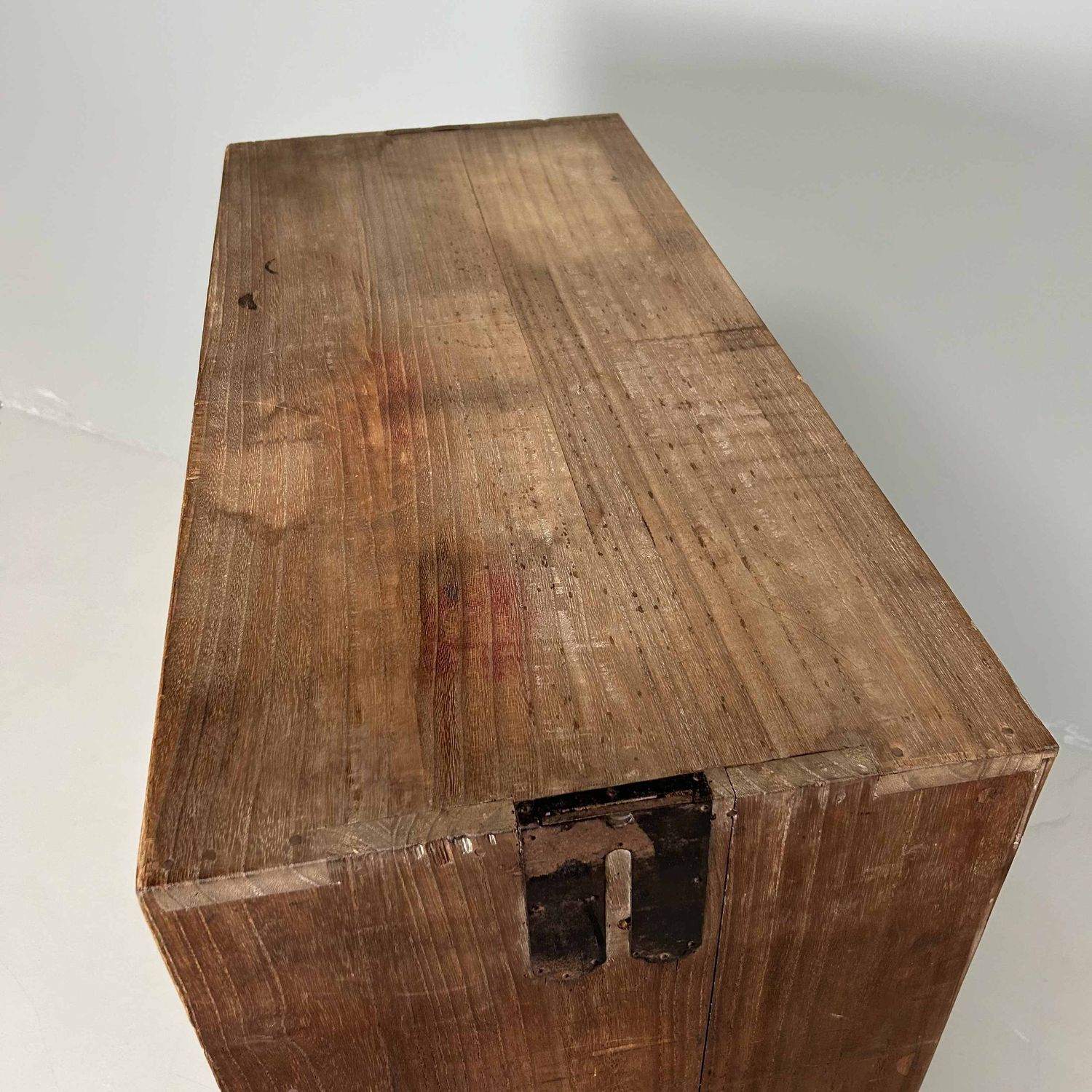 Japanse Kimono Paulownia Tansu Ladekast, Shōwa Periode.