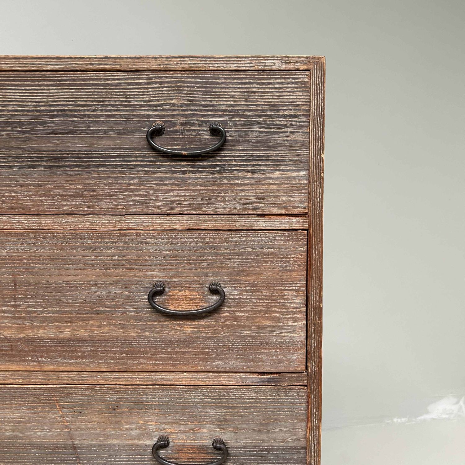 Japanse Kimono Paulownia Tansu Ladekast, Shōwa Periode.