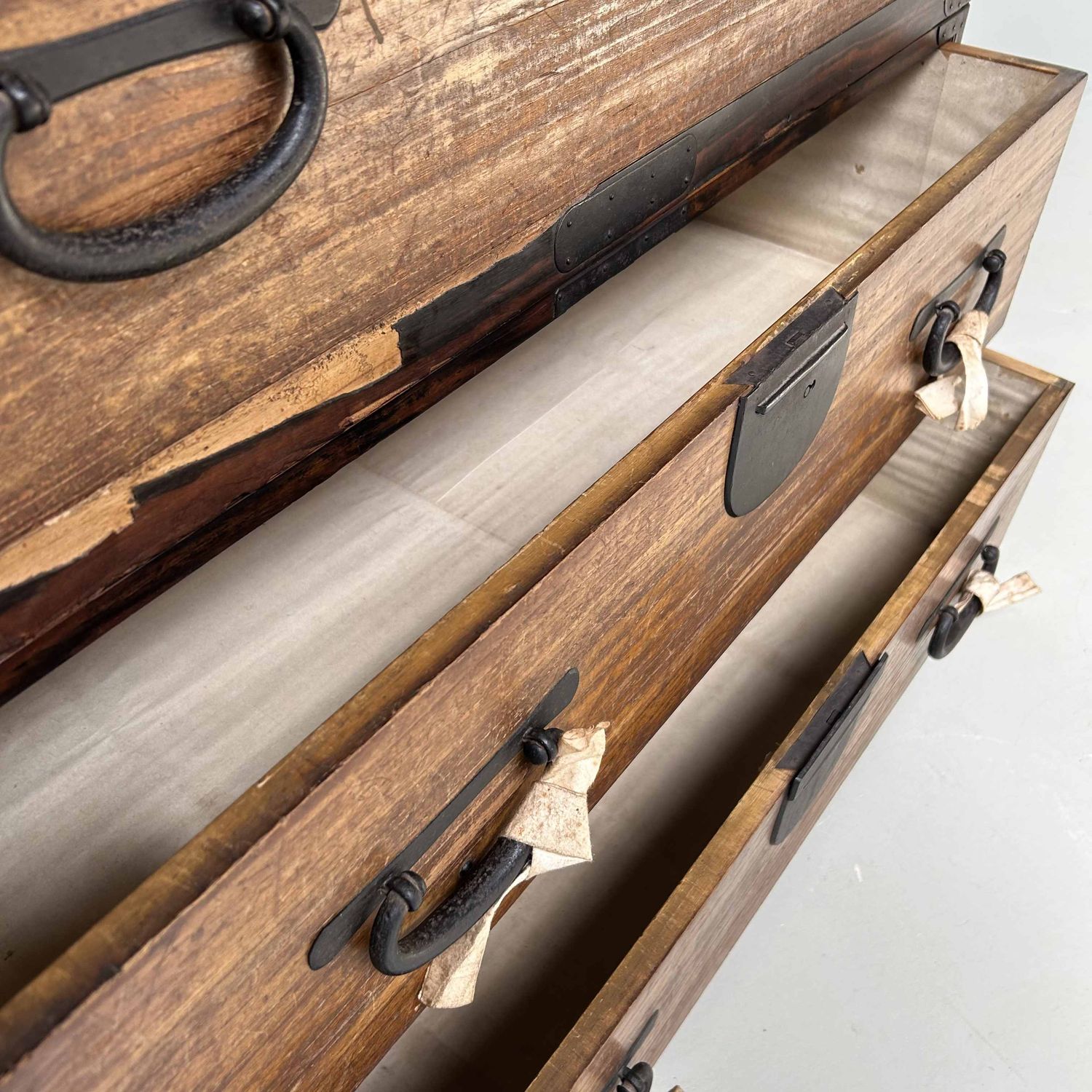 Authentieke Japanse Kimono Tansu Ladekast, Meiji-periode.