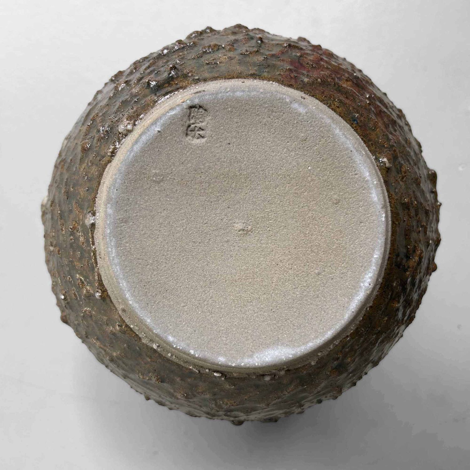 Elegant Bizen-yaki Ikebana Flower Vase, Shōwa Period, Japan.