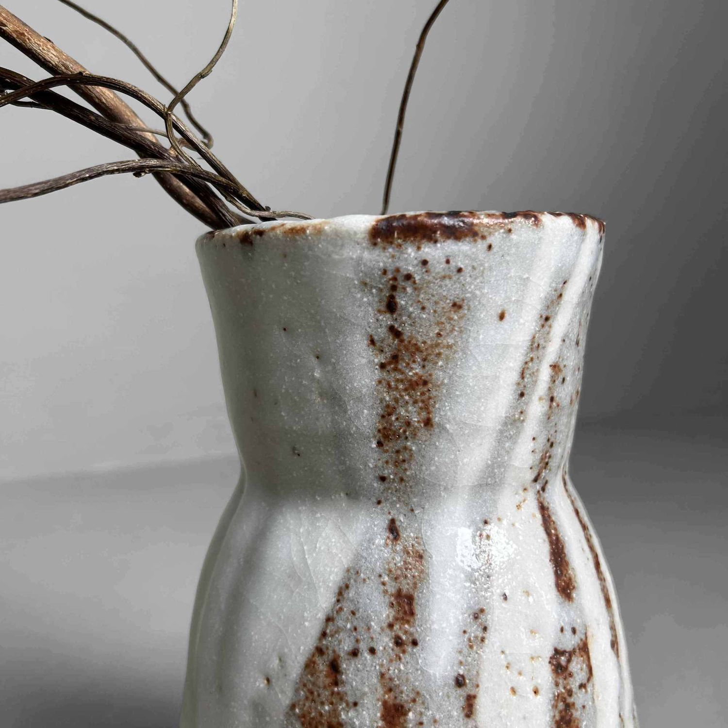 Ikebana Flower Vase, Oujigama 王子, 1970s, Japan.