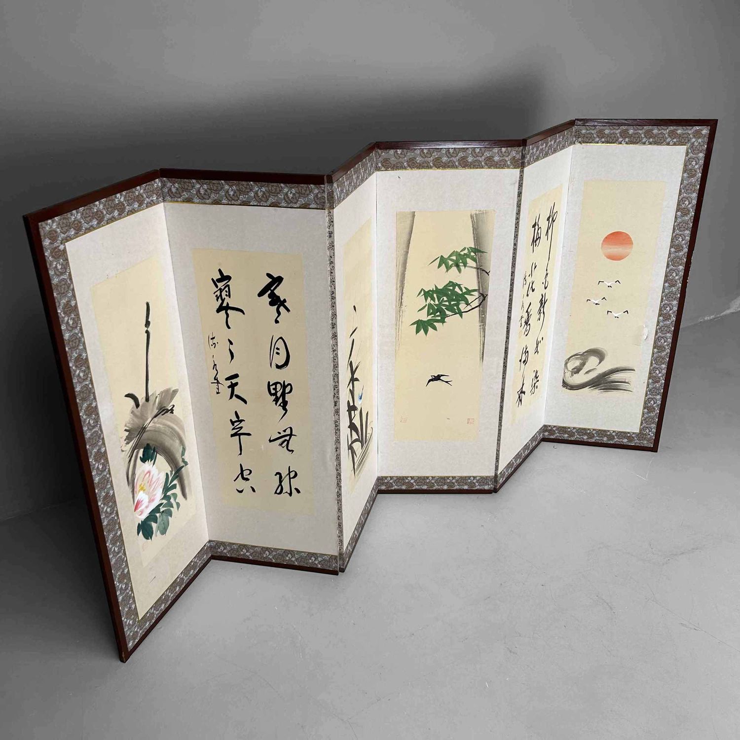 Byōbu (屏風), Decorative Japanese Folding Screen, Shōwa Period.