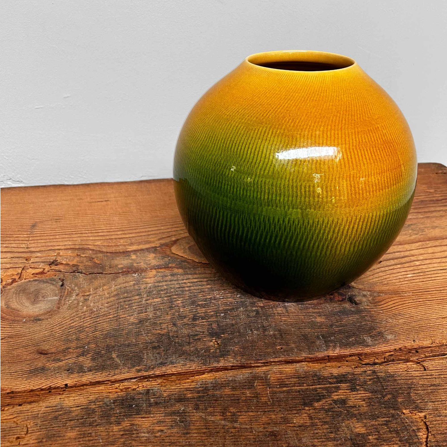 Ikebana Bloemenvaas, Koyo Kiln, Yamazaki, Japan.