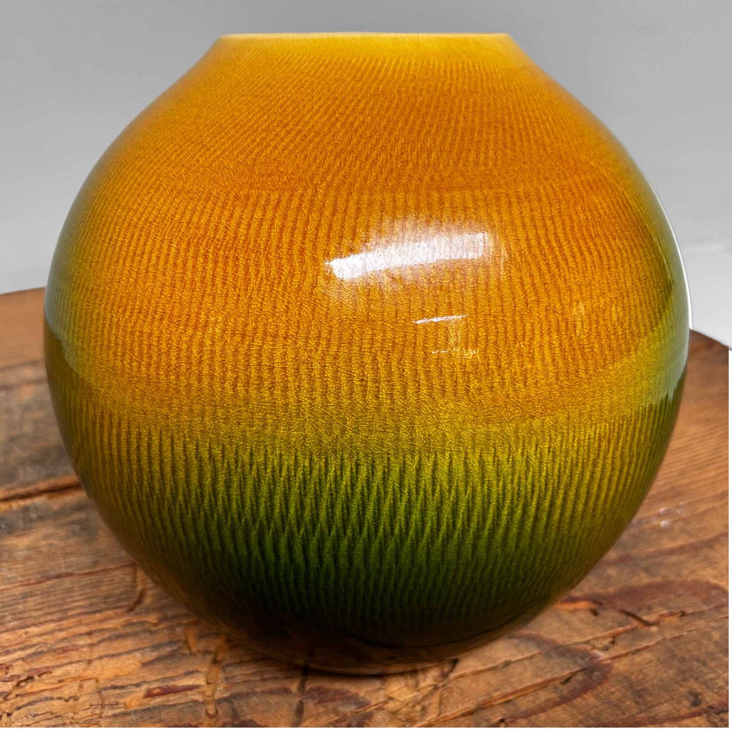 Ikebana Bloemenvaas, Koyo Kiln, Yamazaki, Japan.