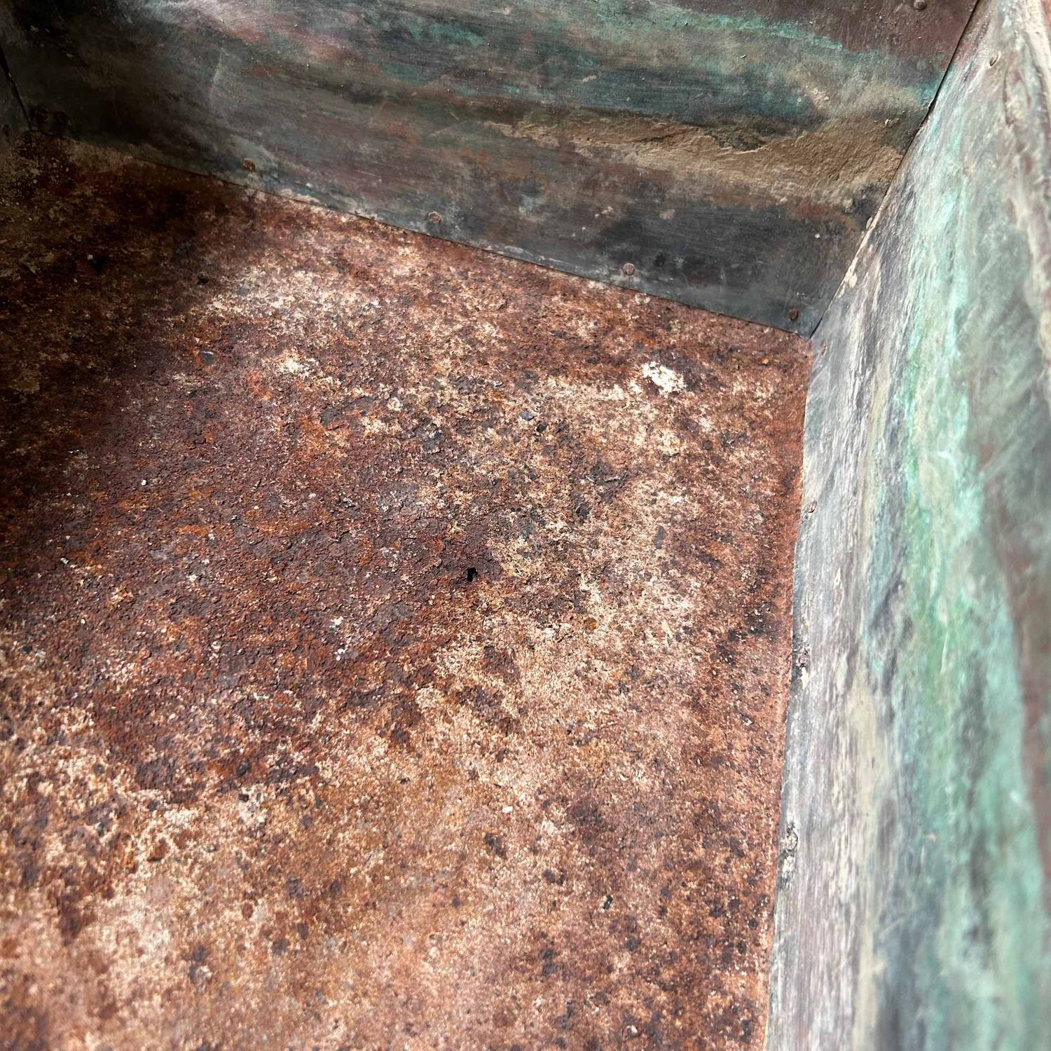 Traditionele Nagahibachi 長火鉢, Meiji-periode, Japan.