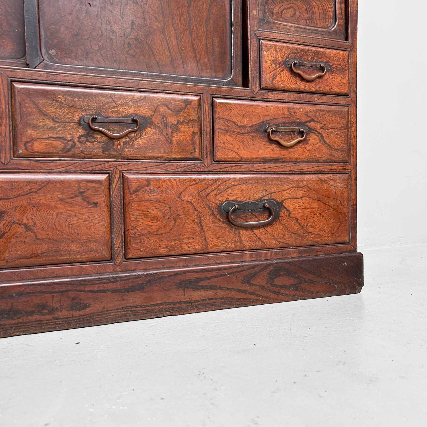 Japanse Traditionele Theekast Cha Tansu 茶箪笥, Meiji-periode.