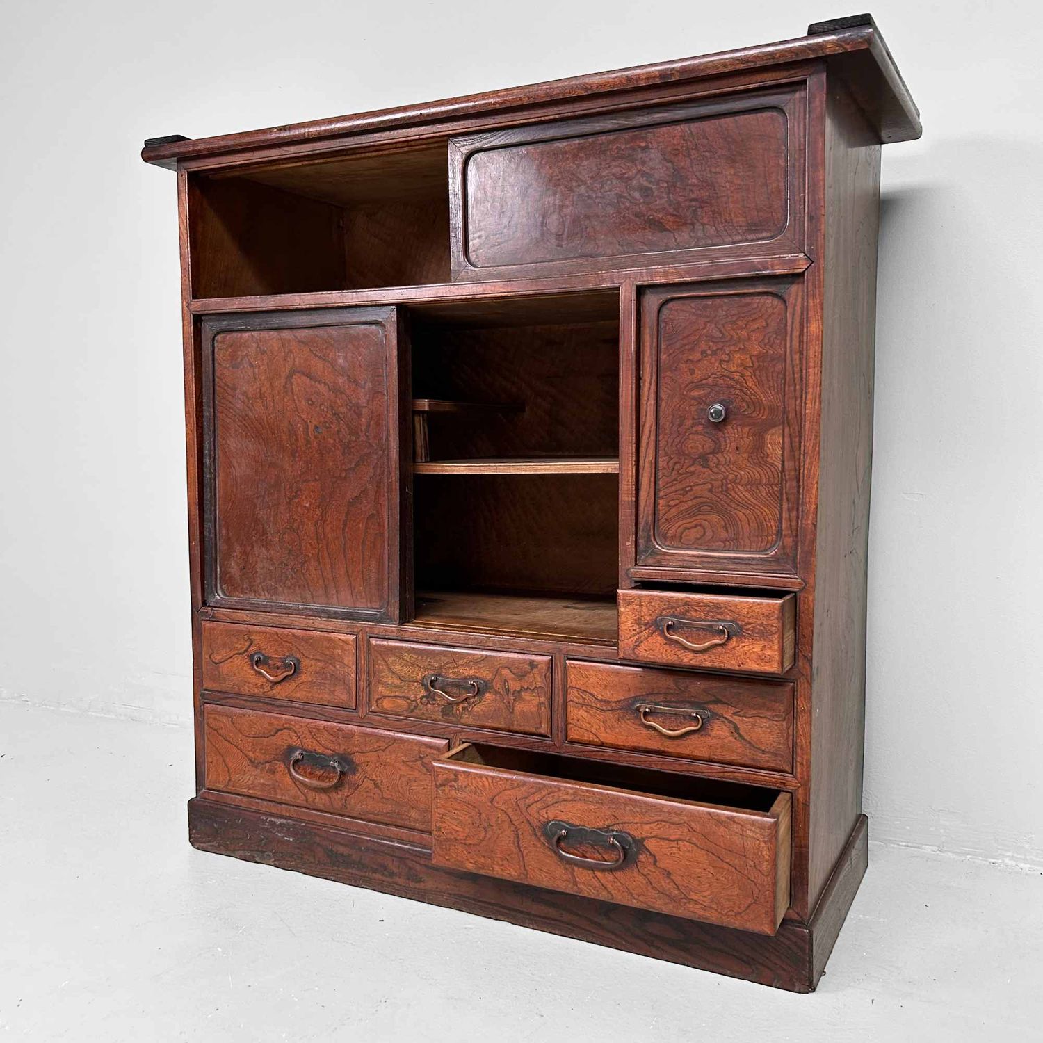 Japanse Traditionele Theekast Cha Tansu 茶箪笥, Meiji-periode.