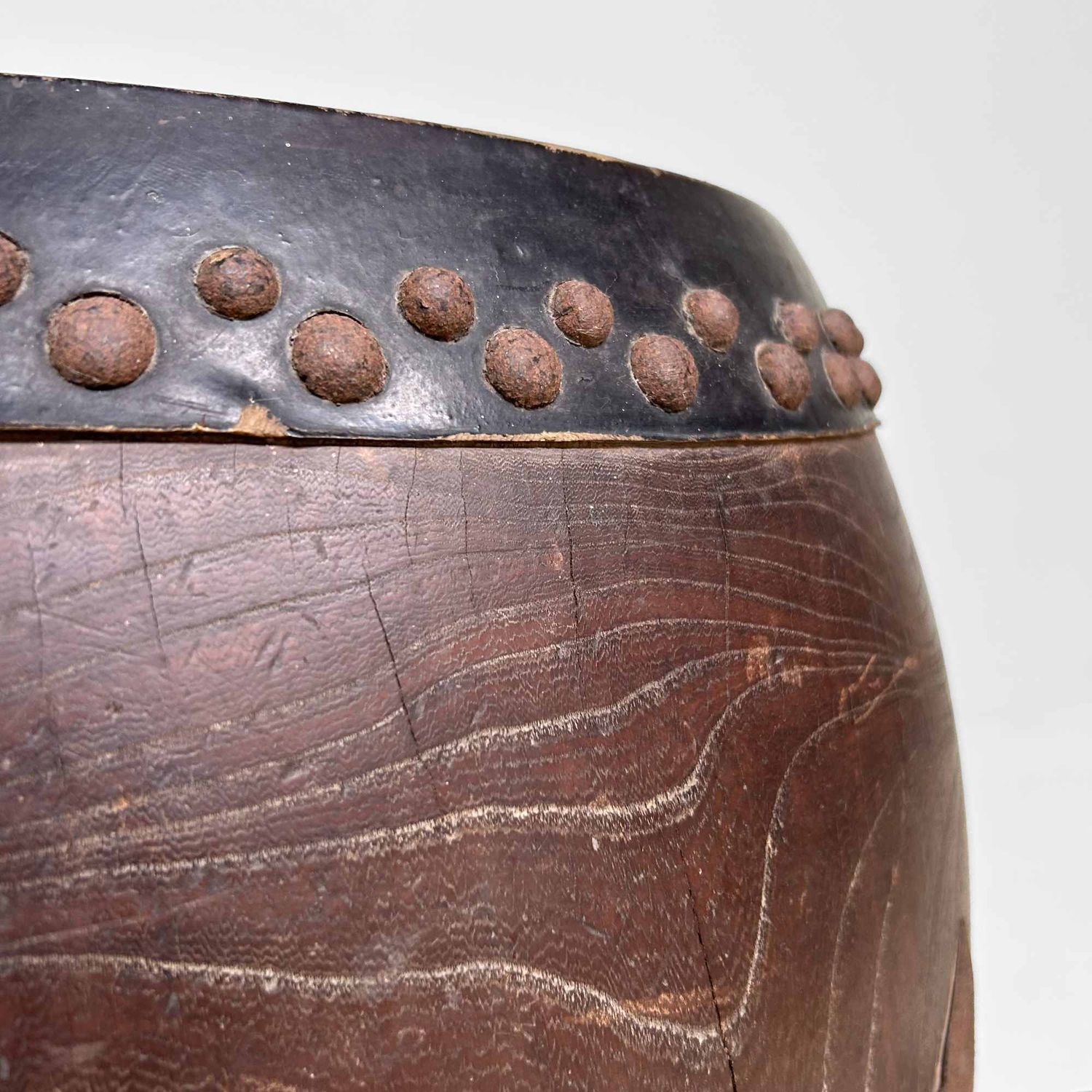Antieke Japanse Taiko Drum, Meiji-periode. Antieke Japanse Taiko Drum, Meiji-periode.