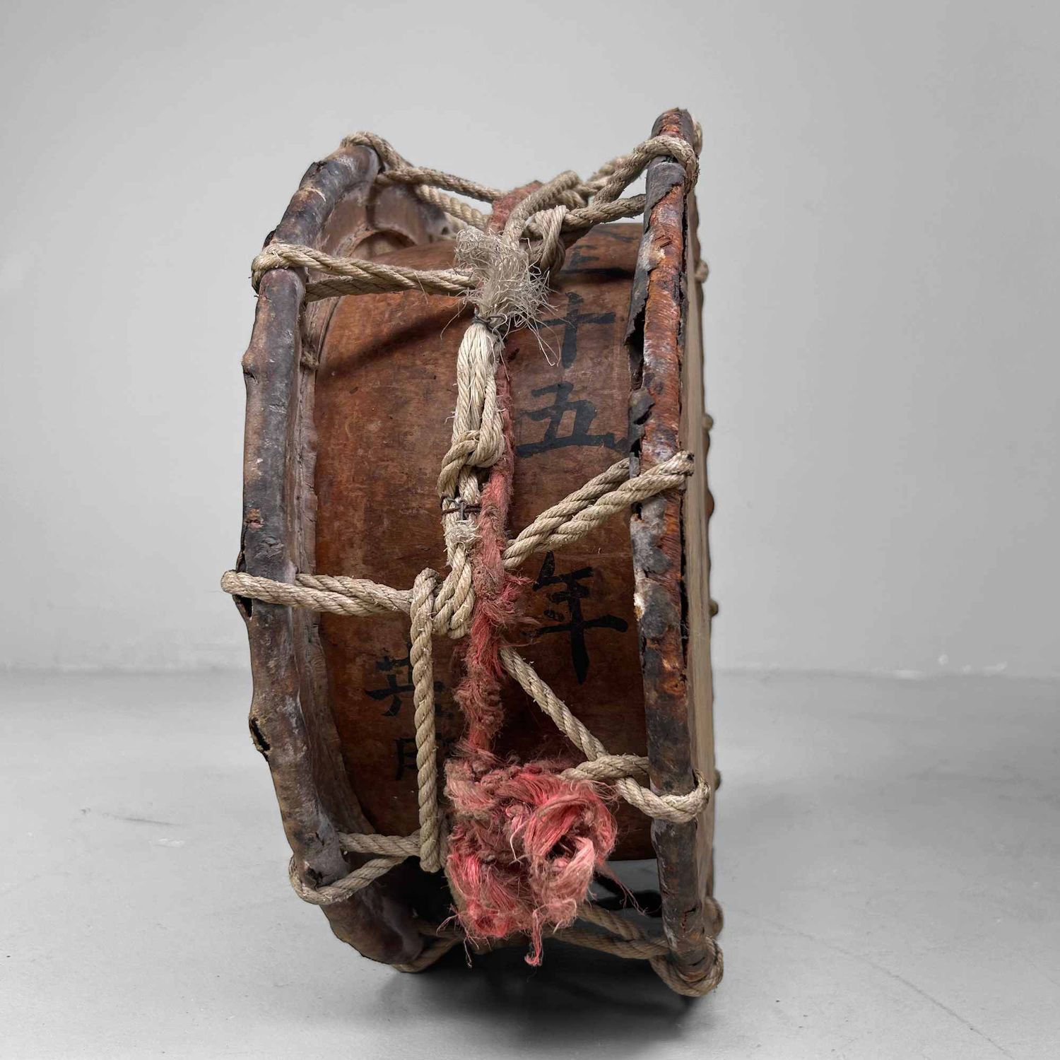 Shimedaiko, Japanese Barrel Drum, Late Edo Period.