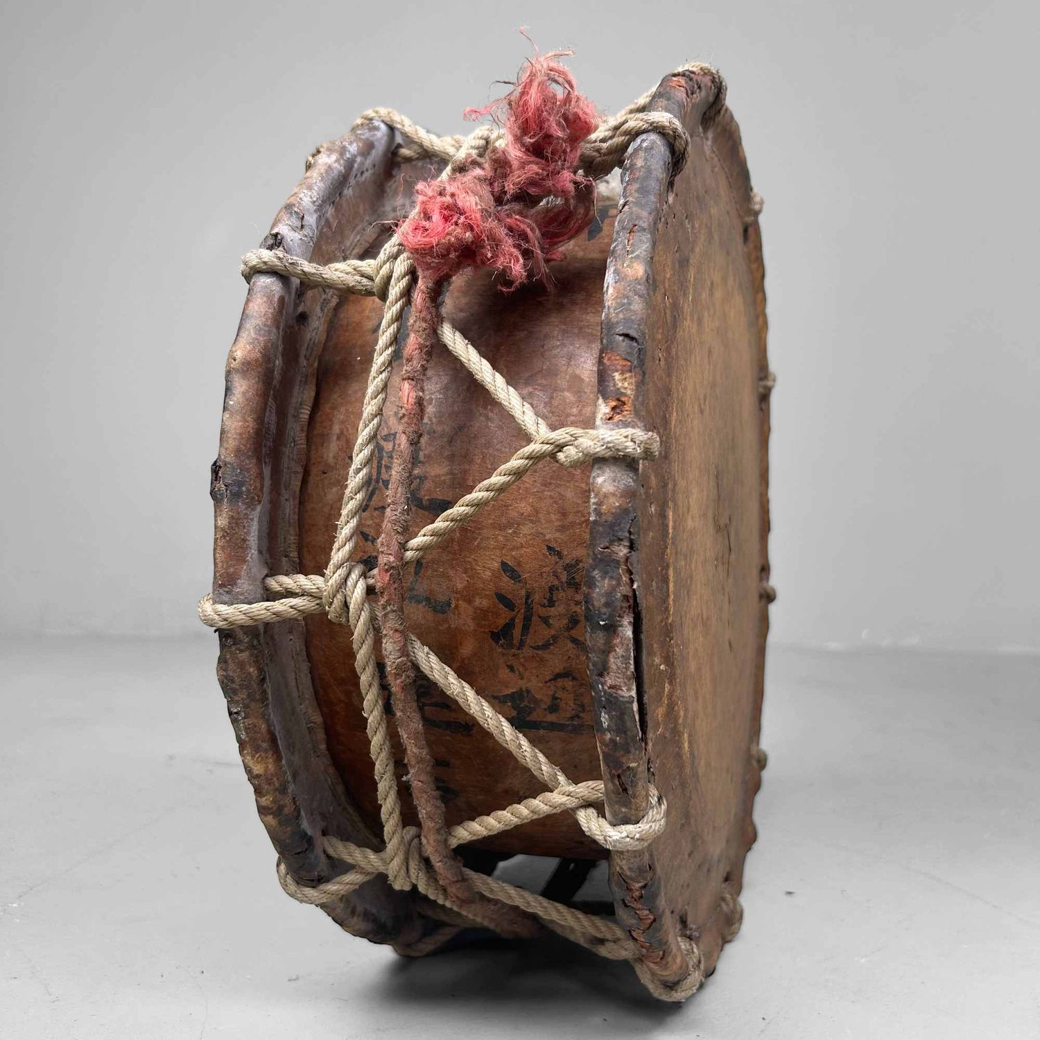 Shimedaiko, Japanese Barrel Drum, Late Edo Period.