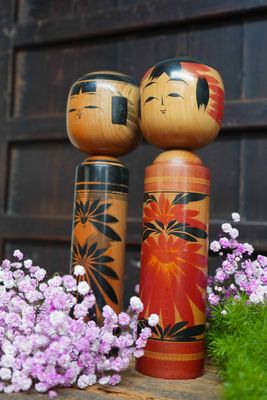 Set of 2 Vintage Traditional Kokeshi, Japan.