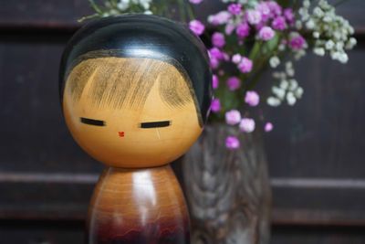 Vintage Sosaku Kokeshi, 'Chigozakura' door Watanabe Masao, Japan.