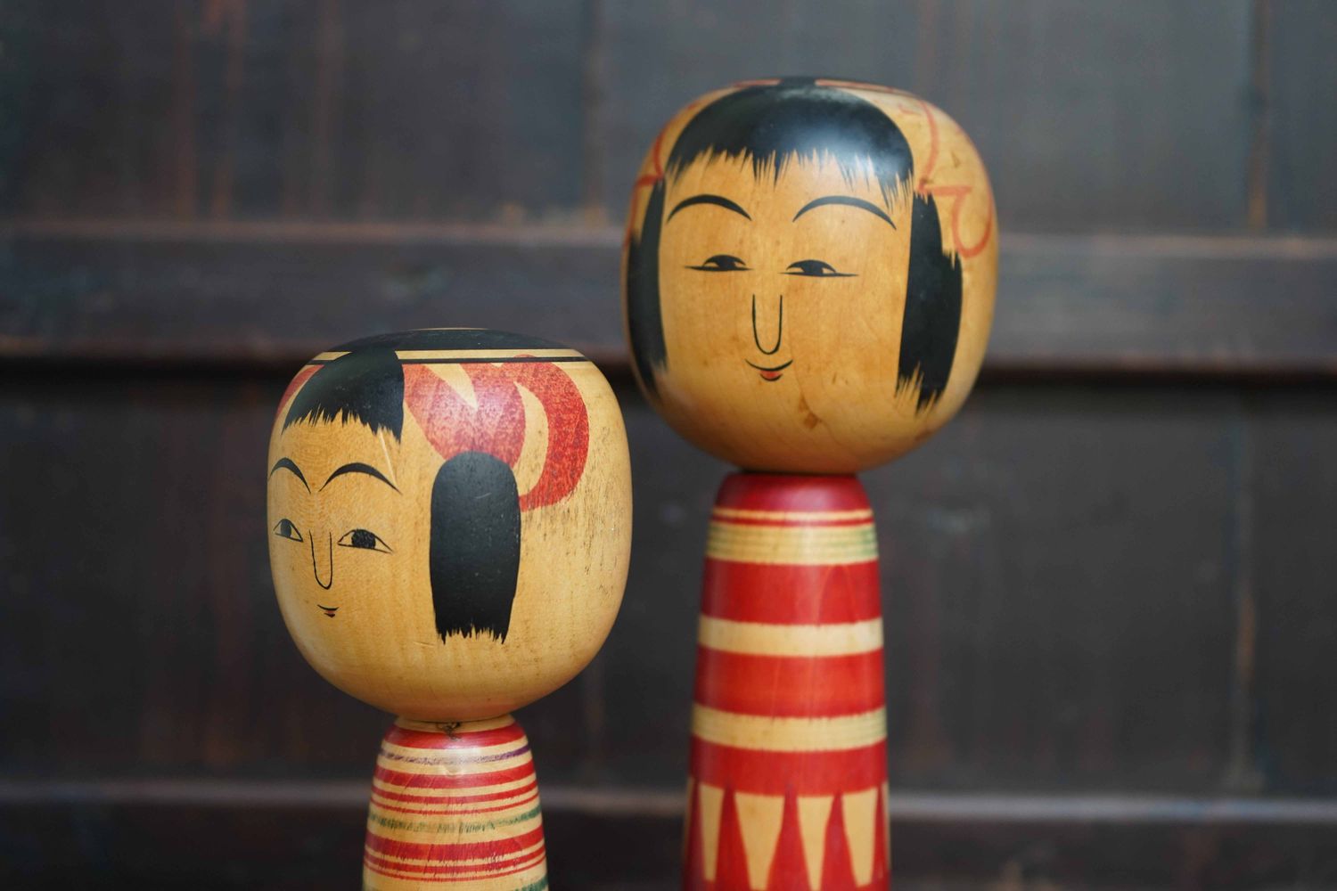 Set Vintage Traditional 'Tsuchiyu' Kokeshi by Imaizumi Genji and Watanabe Sadami, Japan. Set Vintage Traditional 'Tsuchiyu' Kokeshi by Imaizumi Genji and Watanabe Sadami, Japan.