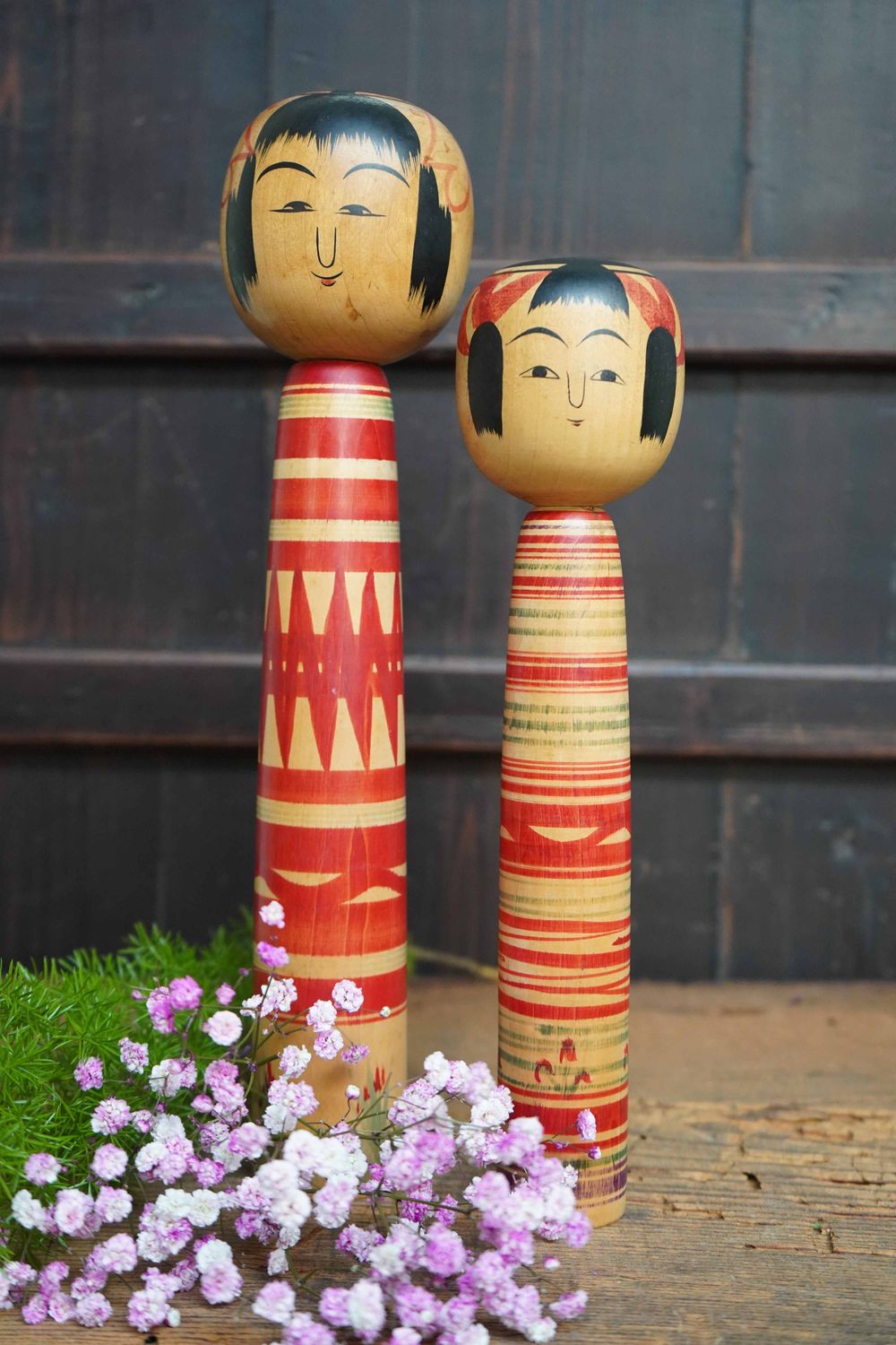 Set Vintage Traditional 'Tsuchiyu' Kokeshi by Imaizumi Genji and Watanabe Sadami, Japan. Set Vintage Traditional 'Tsuchiyu' Kokeshi by Imaizumi Genji and Watanabe Sadami, Japan.
