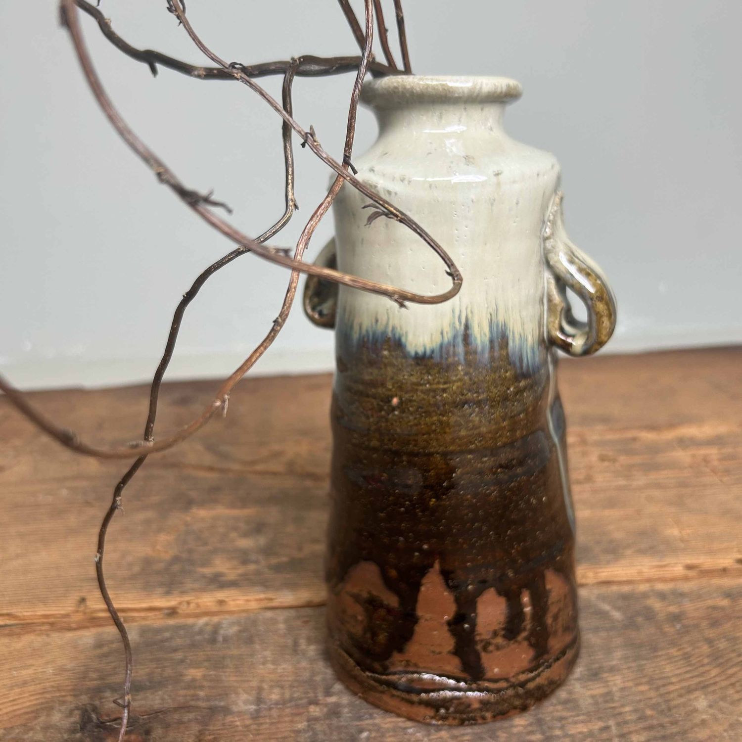 Mid Century Keramieken Ikebana Vaas, Chosen Karatsu, Japan.