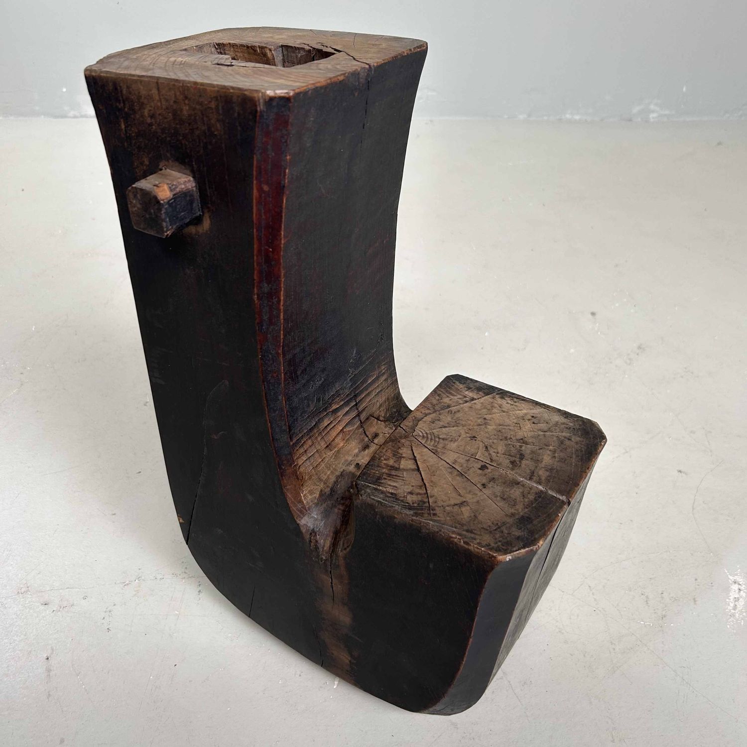 Antieke Daikoku Jizai Kagi Ketel Haak, Edo Periode, Japan. Antieke Daikoku Jizai Kagi Ketel Haak, Edo Periode, Japan.