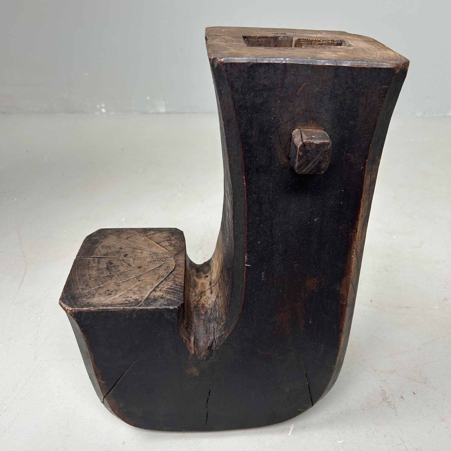 Antieke Daikoku Jizai Kagi Ketel Haak, Edo Periode, Japan. Antieke Daikoku Jizai Kagi Ketel Haak, Edo Periode, Japan.