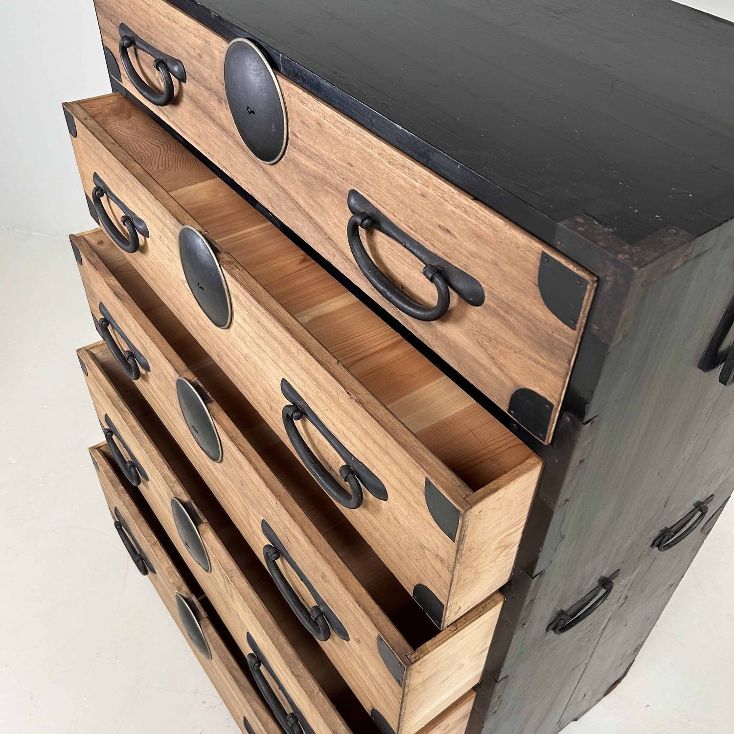 Traditional Japanese Kimono Chest of Drawers, Taishō Period.