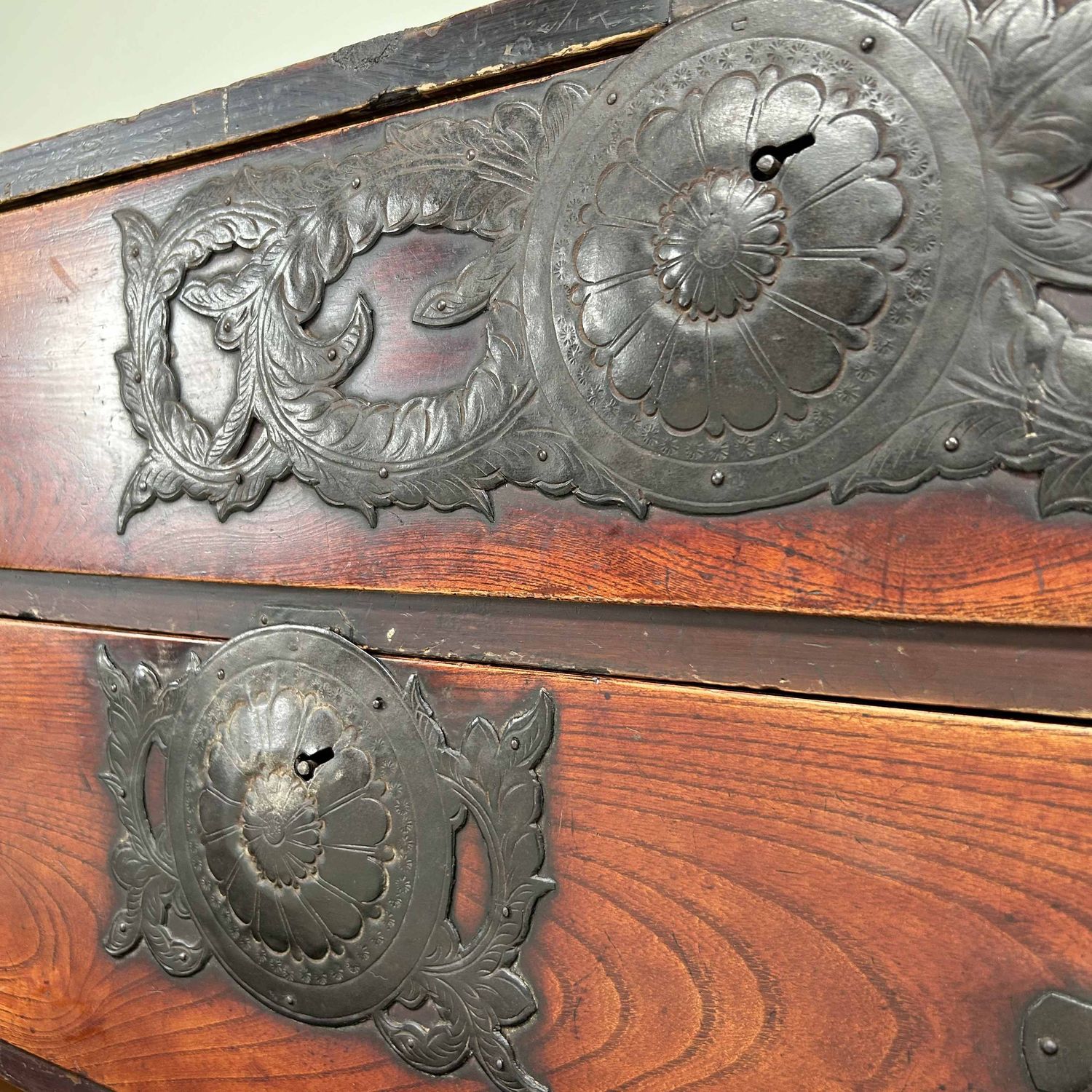 Japanese Traditional Tansu Drawer Cabinet, Meiji Period.