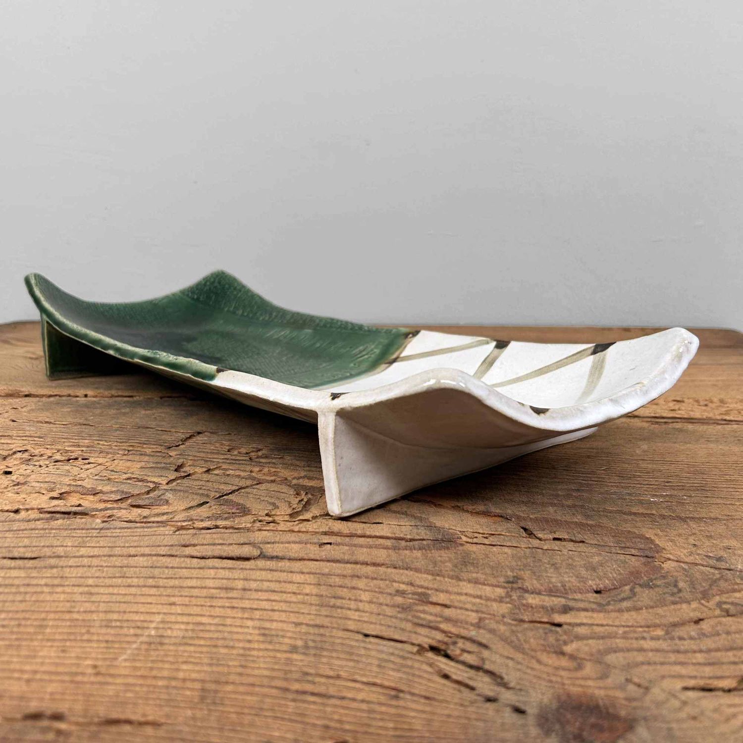 Keramieken Kyo Yaki Serveerschaal, Shōwa periode, Japan.