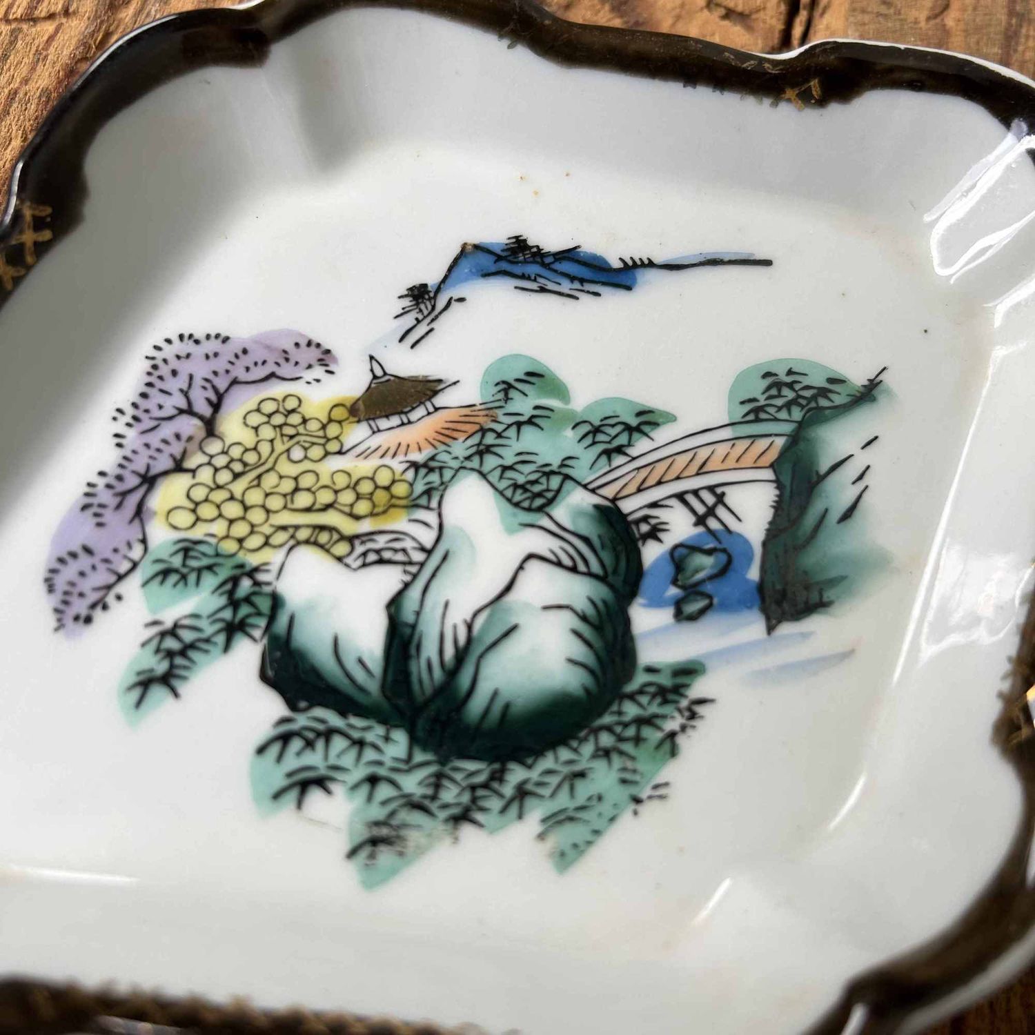 Handgeschilderd Porseleinen Schaal, Taishō-periode, Japan.