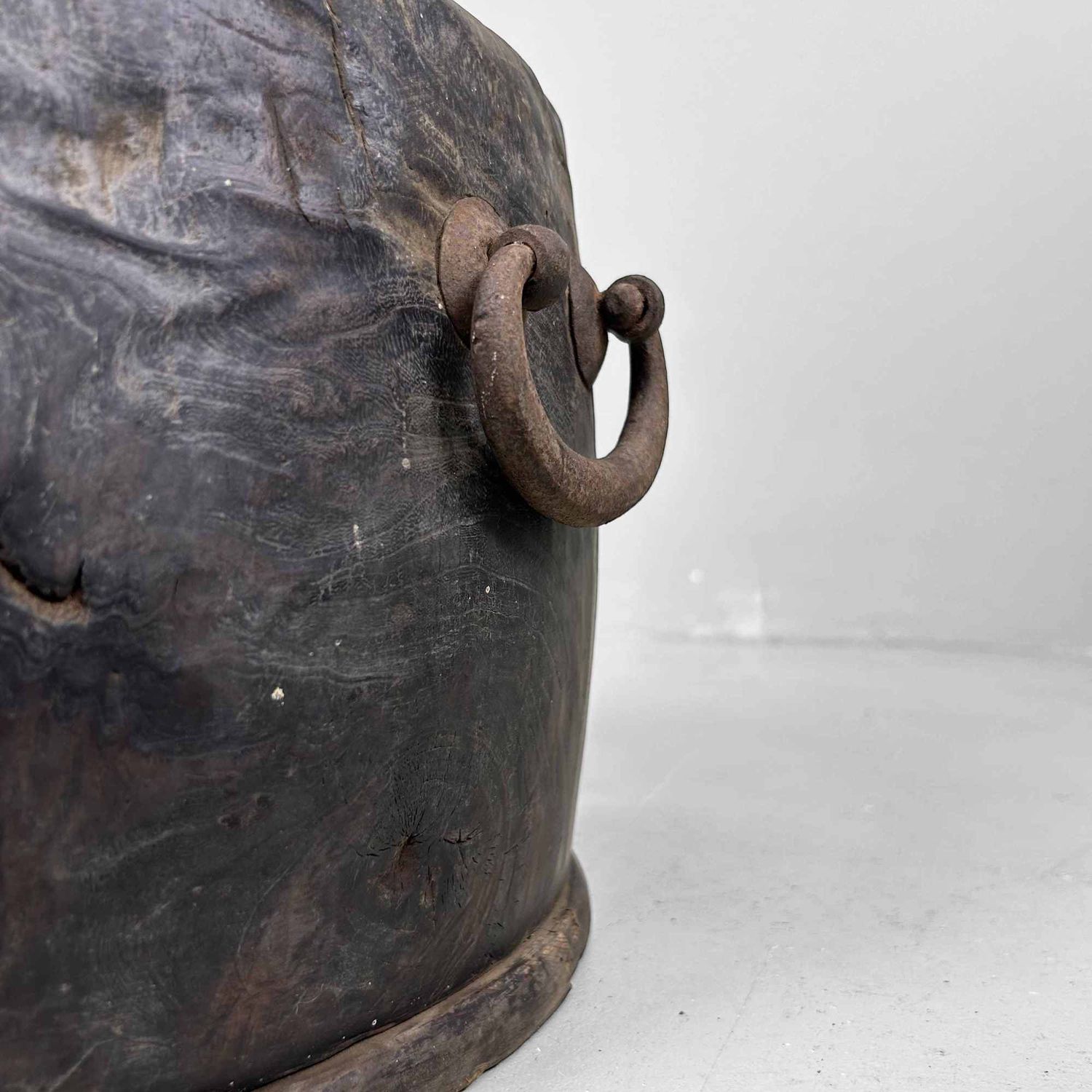 Antieke Hibachi 火鉢 / Japanse Vuurpot, Edo-periode.