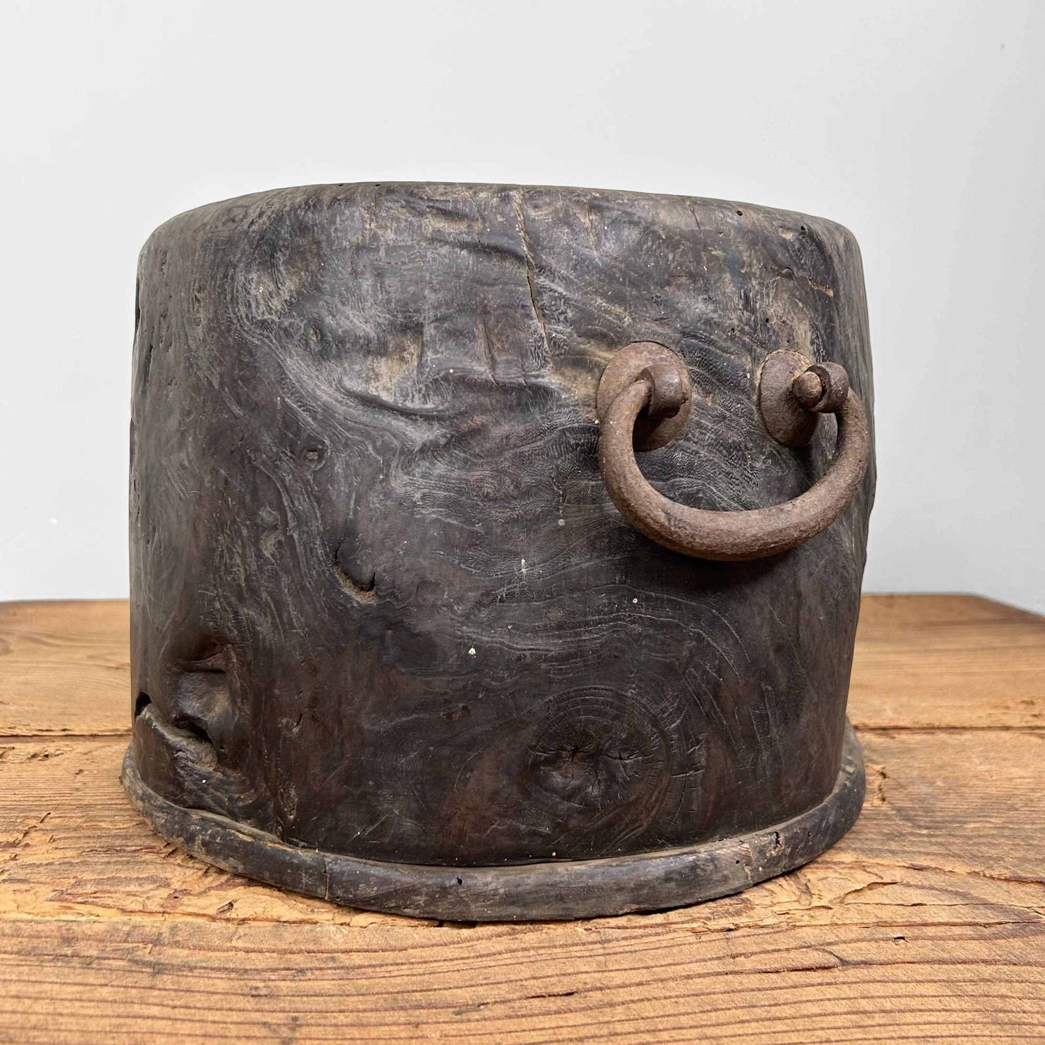 Antieke Hibachi 火鉢 / Japanse Vuurpot, Edo-periode.