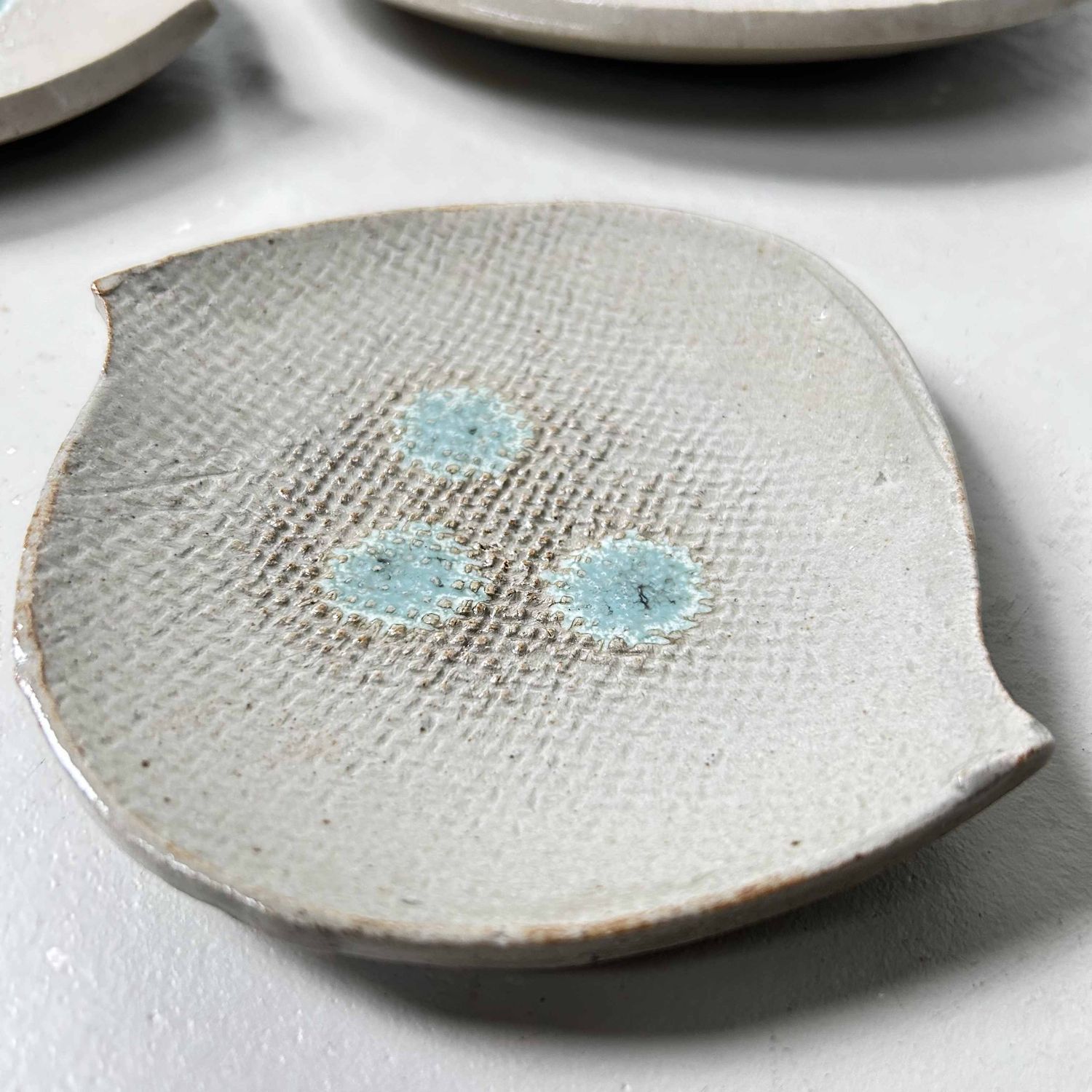 Set Keramieken Borden, 益子焼, Mashiko-yaki, Tochigi Prefecture, Japan.