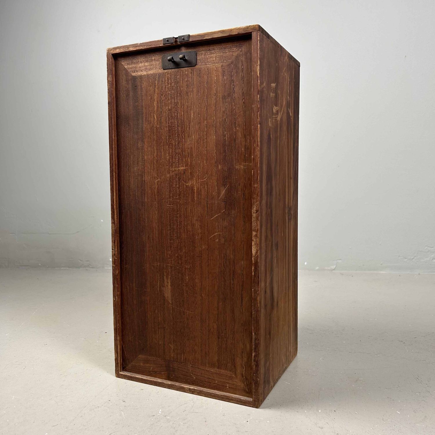 Japanese Chabako (茶箱), Tea Ceremony Set, Shōwa Period, Japan.