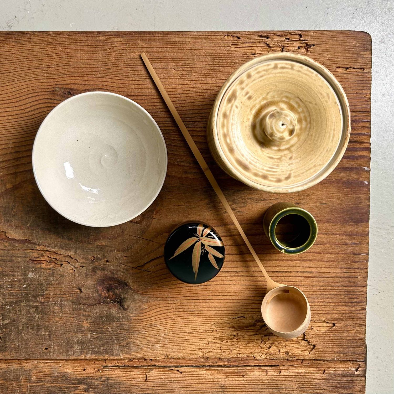 Japanese Chabako (茶箱), Tea Ceremony Set, Shōwa Period, Japan.
