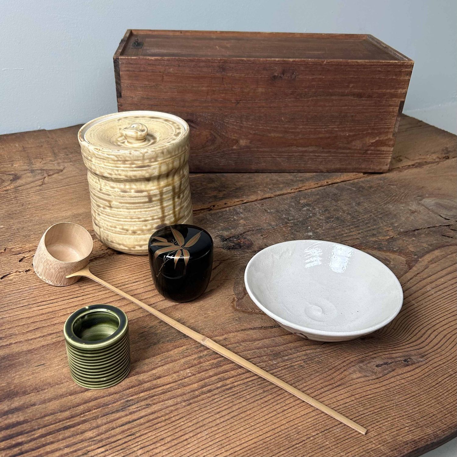 Japanese Chabako (茶箱), Tea Ceremony Set, Shōwa Period, Japan.