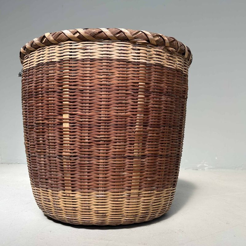 Traditional Japanese Okimono Kago (置物籠) Bamboo Basket, Shōwa Era.