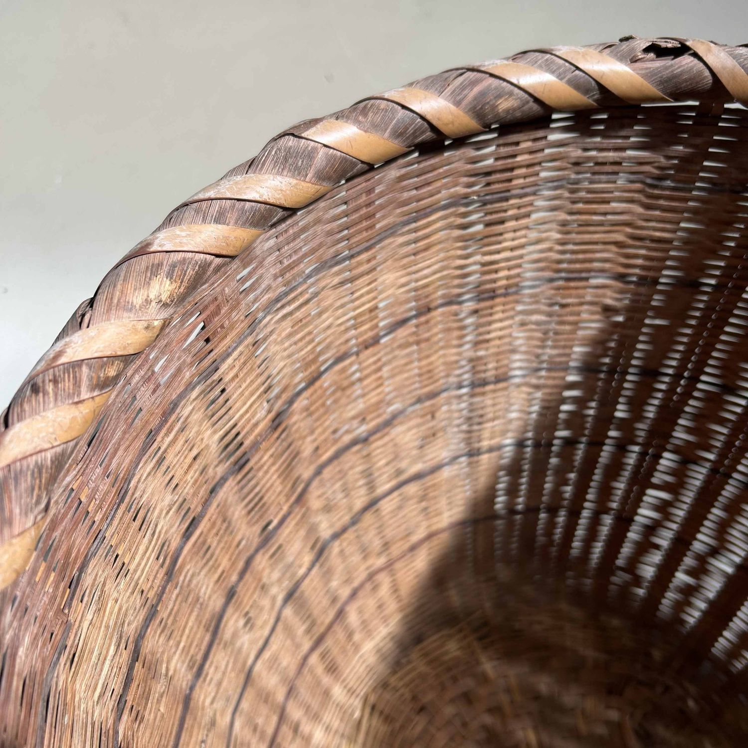 Traditional Japanese Okimono Kago (置物籠) Bamboo Basket, Shōwa Era.