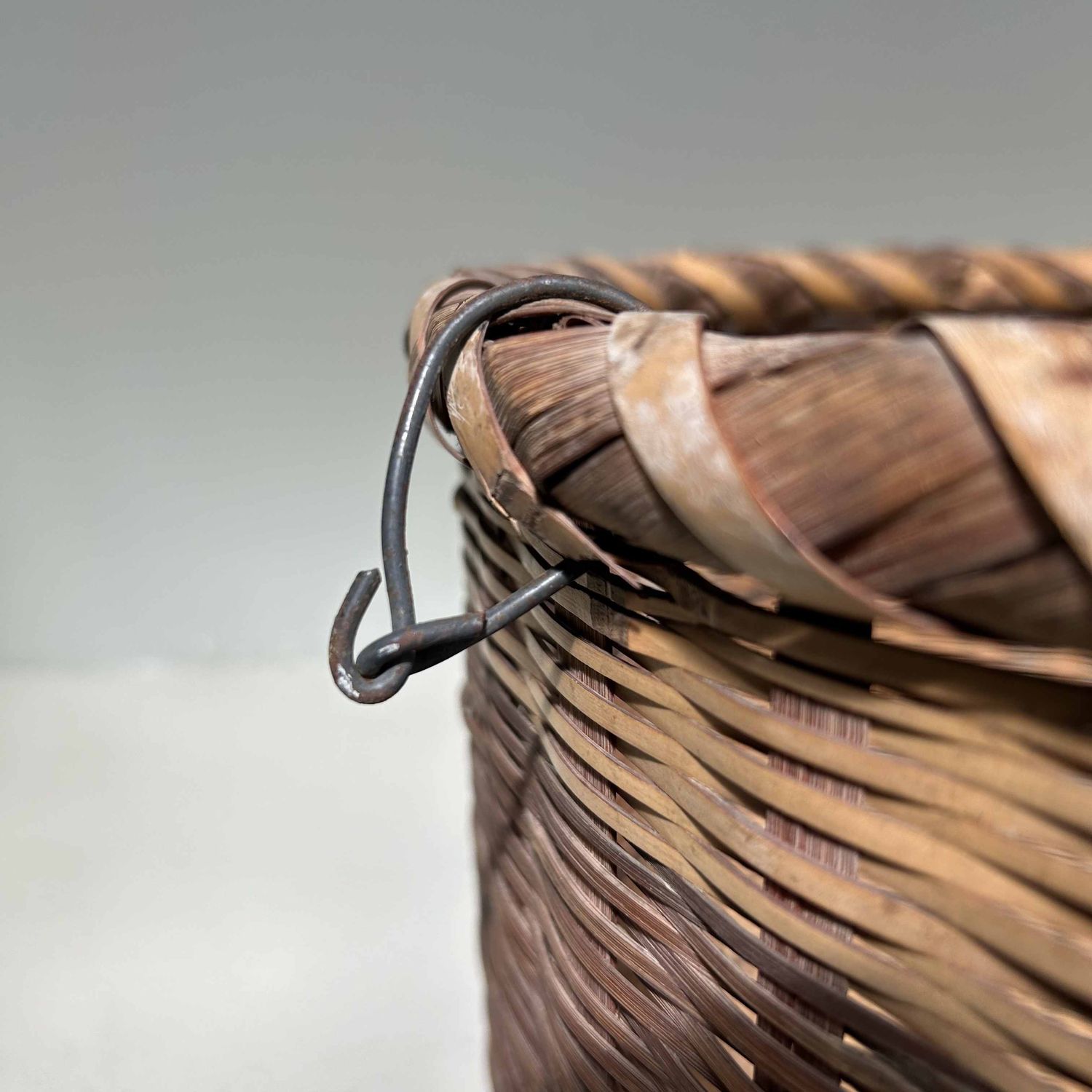 Traditional Japanese Okimono Kago (置物籠) Bamboo Basket, Shōwa Era.