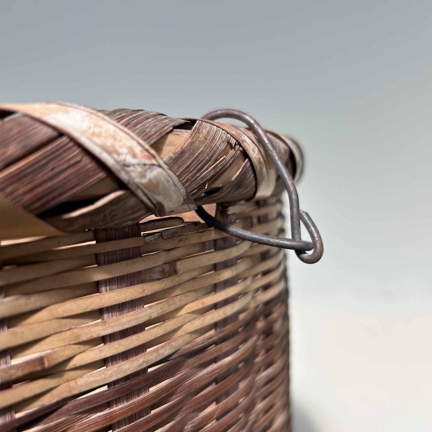 Traditional Japanese Okimono Kago (置物籠) Bamboo Basket, Shōwa Era.