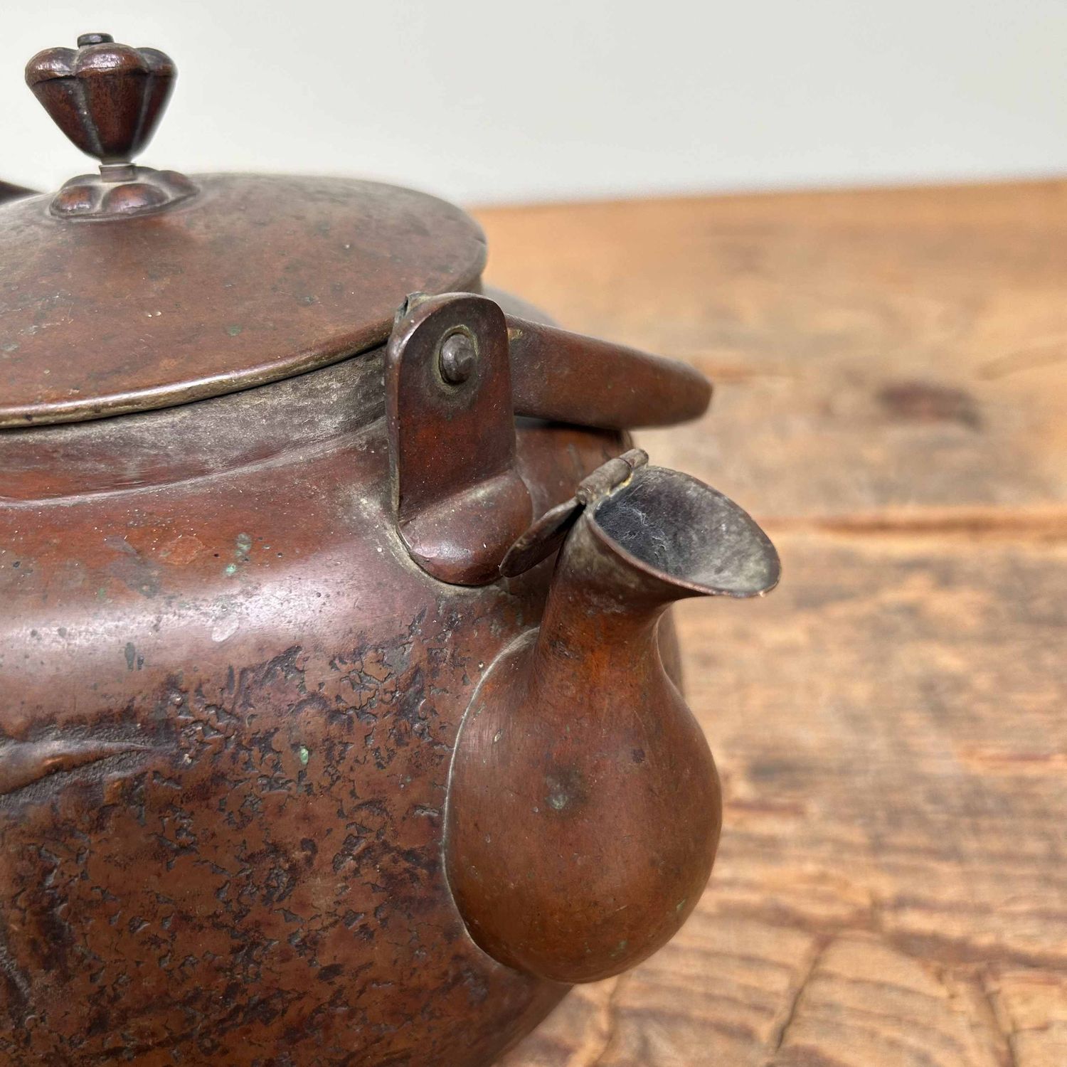 Antique Copper Teapot Tetsubin, Meiji Period, Japan.