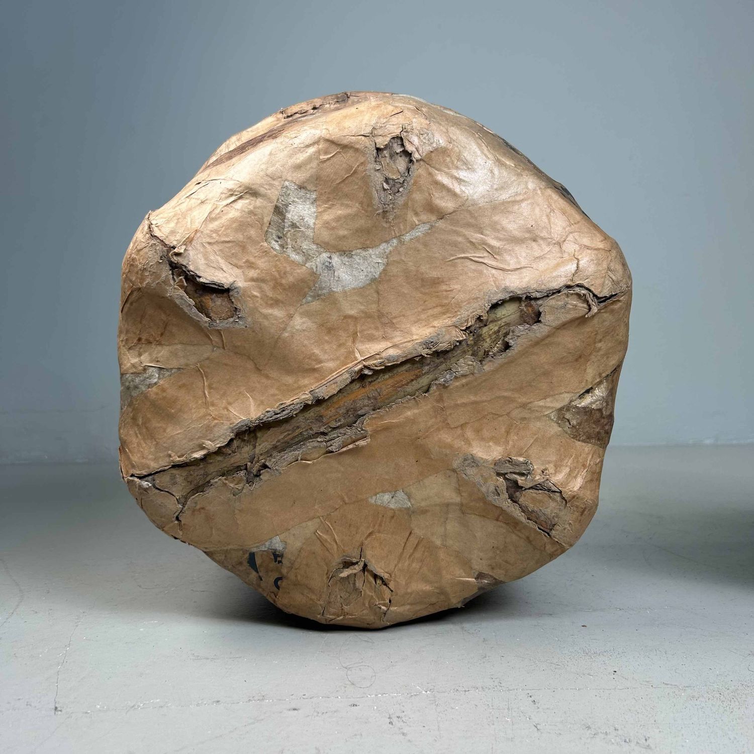 Set Antieke Bamboe Manden met Washi Papier, Meiji-periode, Japan.