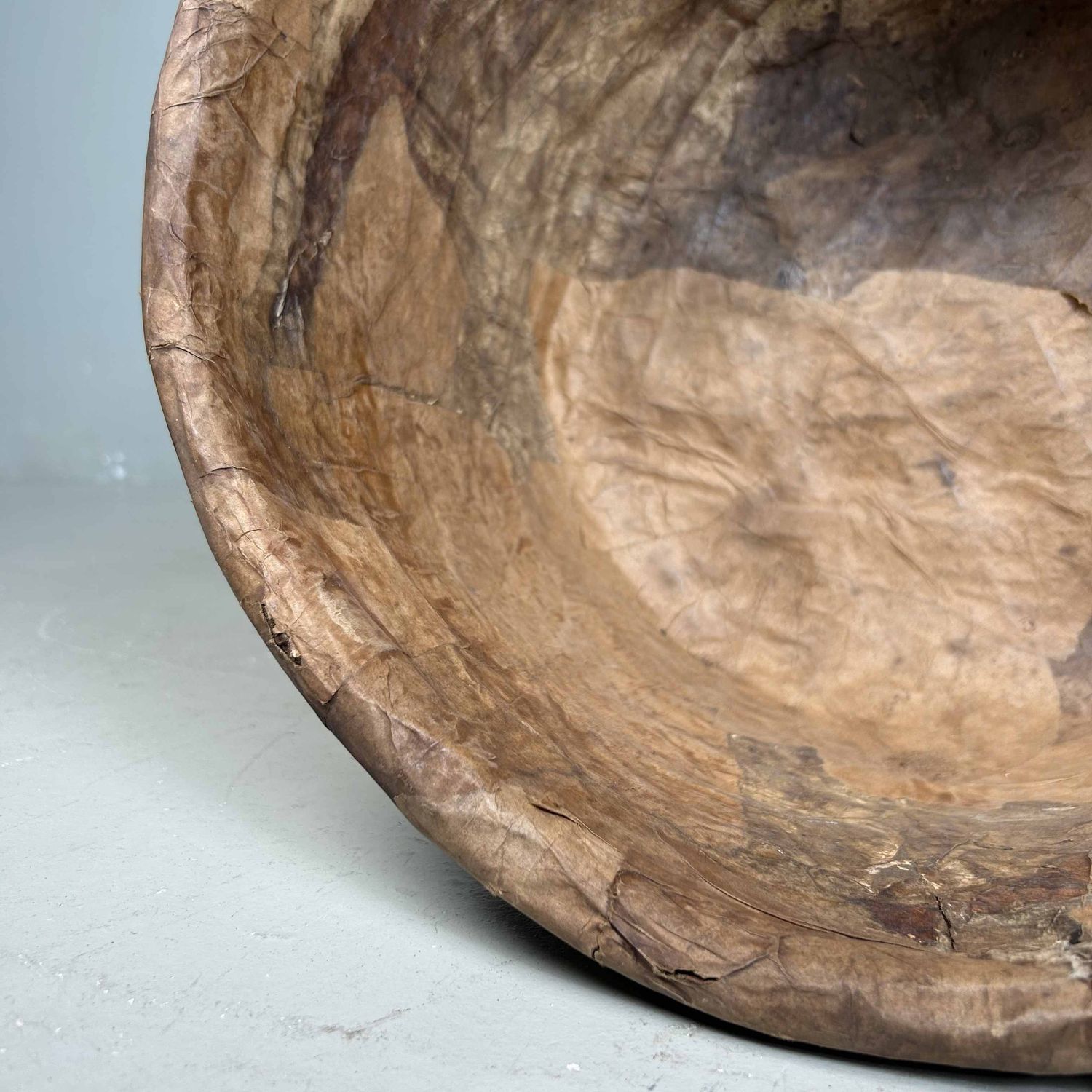 Set Antieke Bamboe Manden met Washi Papier, Meiji-periode, Japan.