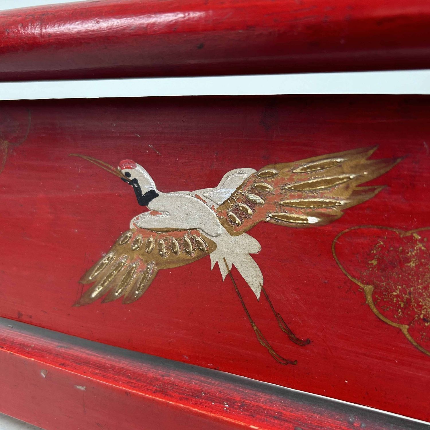 Antieke Japanse Lacquer 'Kraanvogel' Kimono Hanger Stand (Ikō), Meiji.