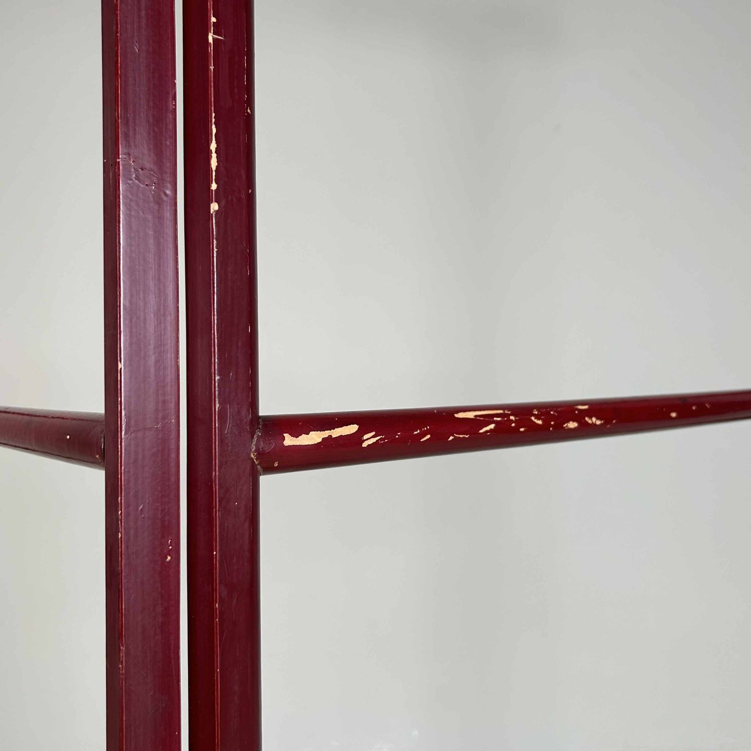 Antique Japanese Lacquered 'Crane' Kimono Hanger Stand (Ikō), Meiji Period.