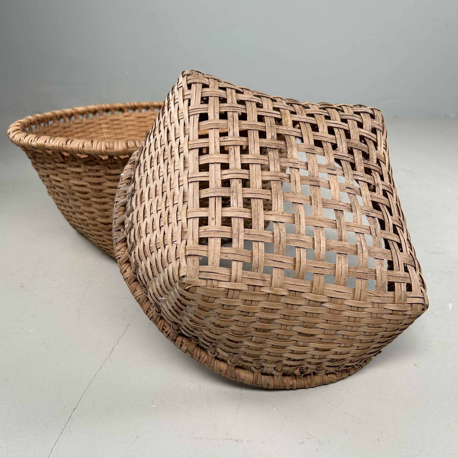 Set Hand Gevlochten Rieten Manden, Shōwa-periode, Japan.