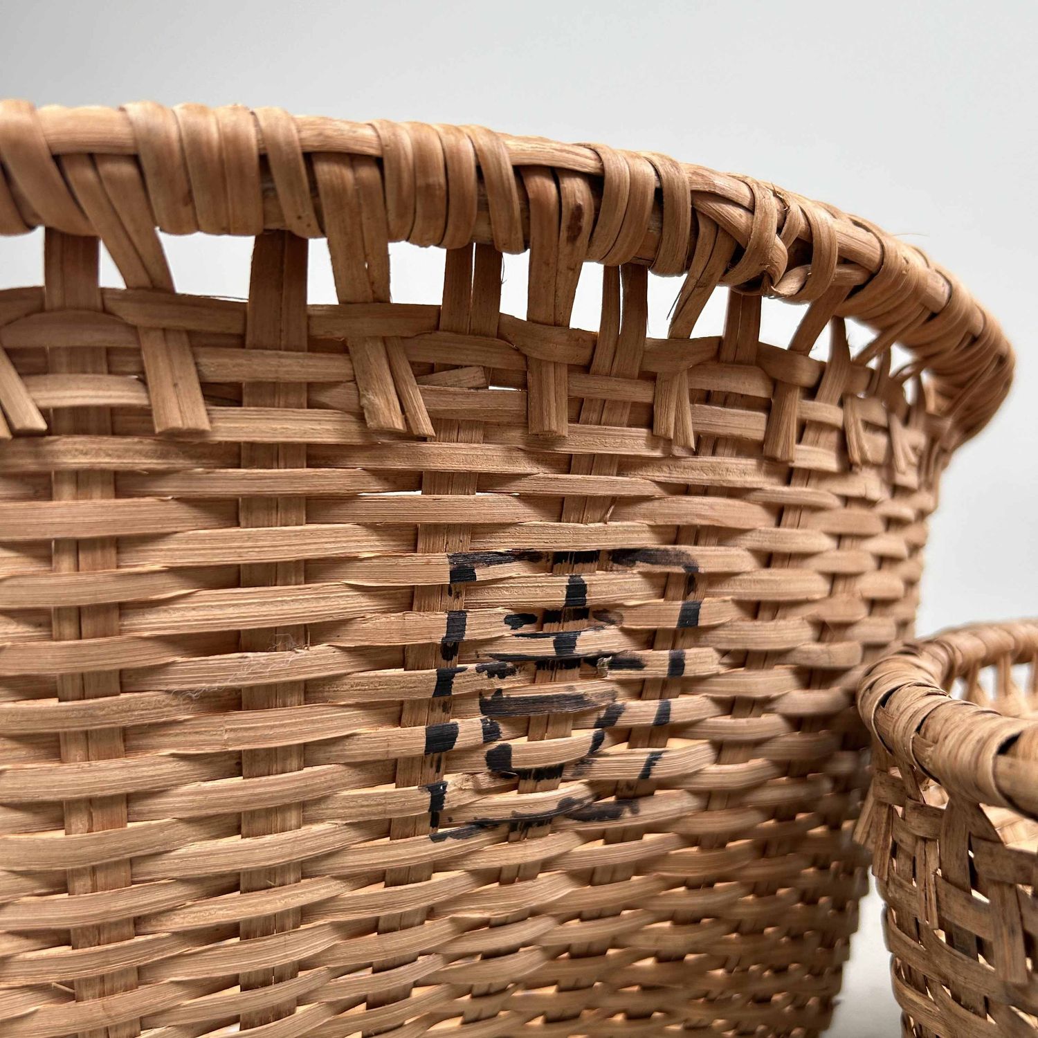 Set Hand Gevlochten Rieten Manden, Shōwa-periode, Japan.