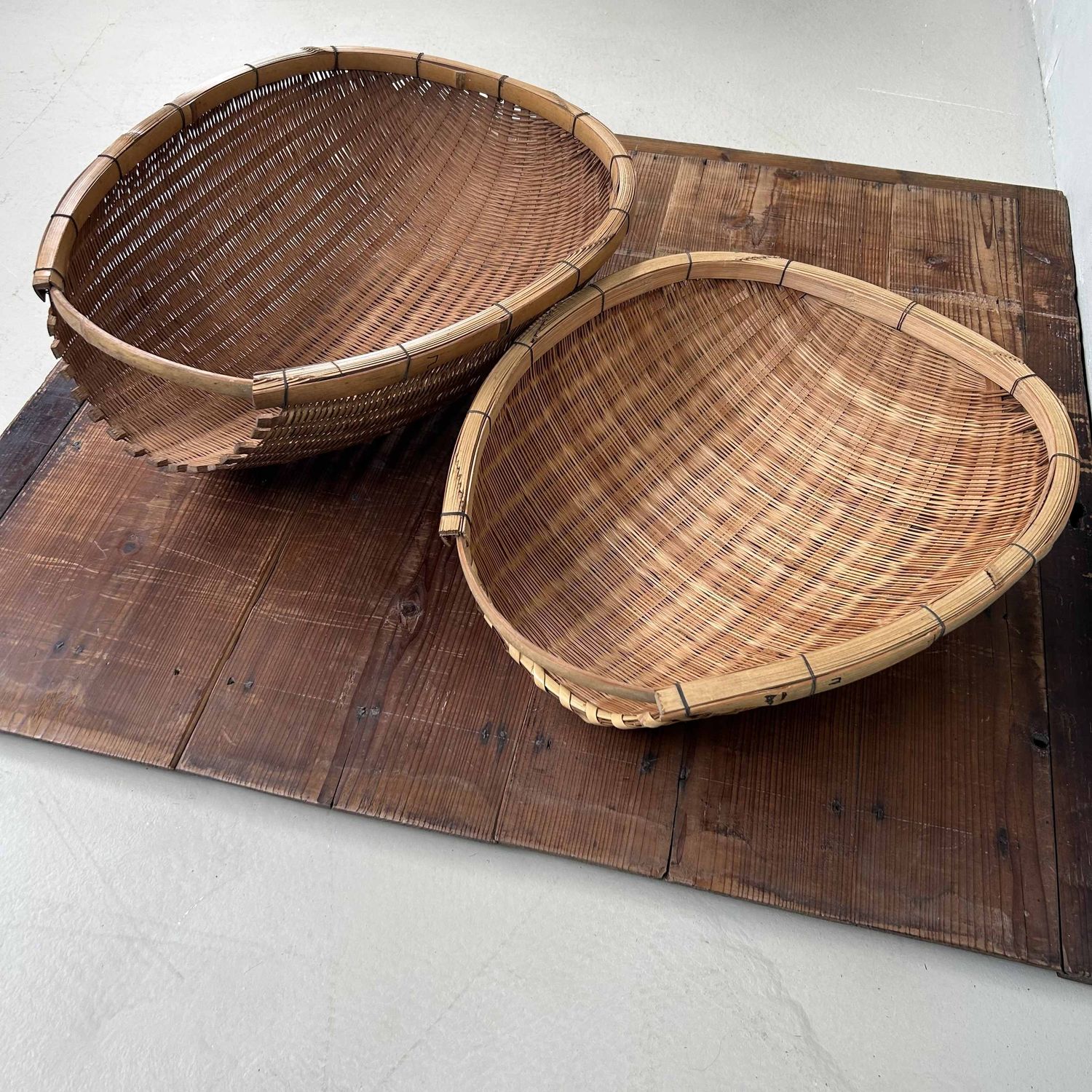 Set Japanse Kago Zaru Droogmanden, Bamboe, Shōwa periode.
