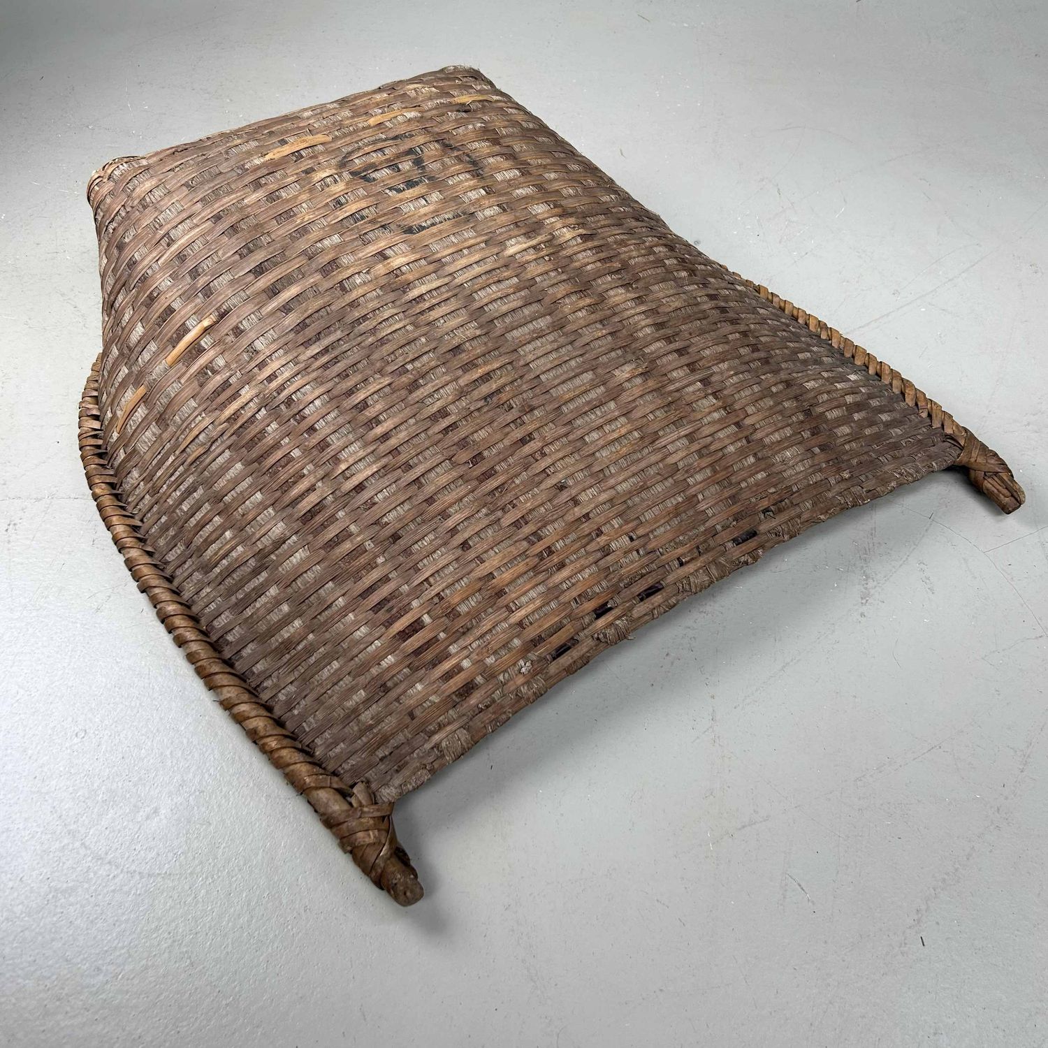 Japanse Furuimi, Gevlochten Oogst Mand, Taishō periode.