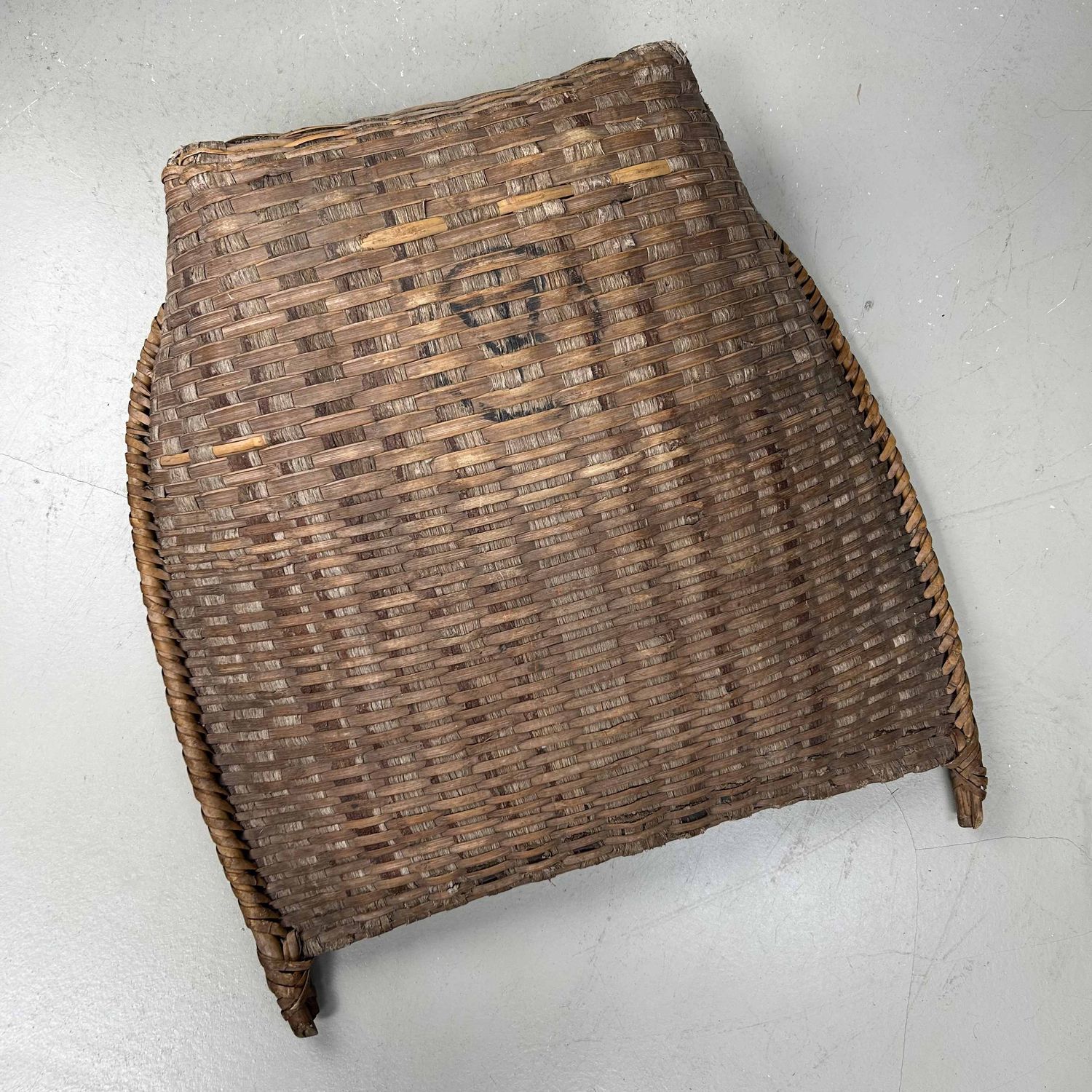 Japanse Furuimi, Gevlochten Oogst Mand, Taishō periode.