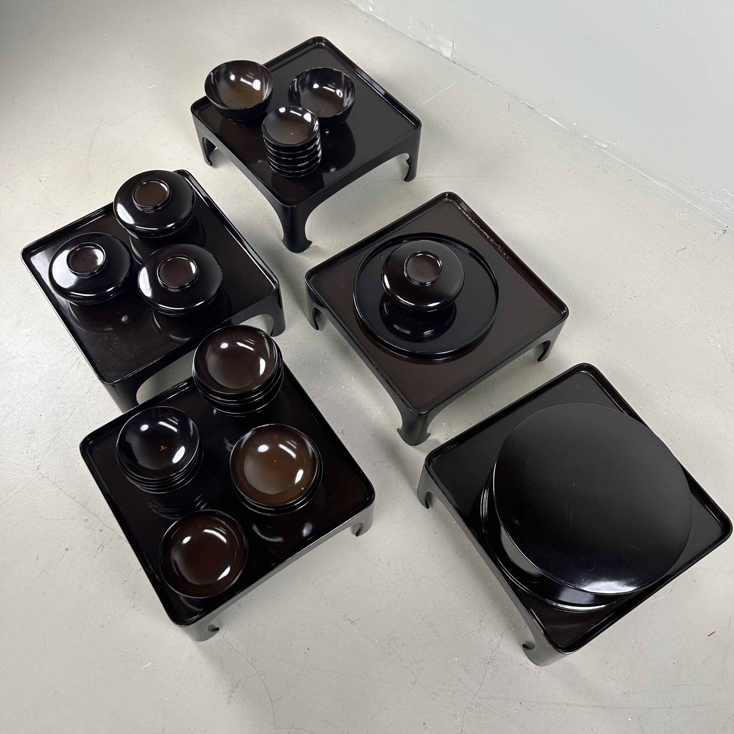 Antieke Ceremoniële Set Traditioneel Lakwerk, 1928, Japan.