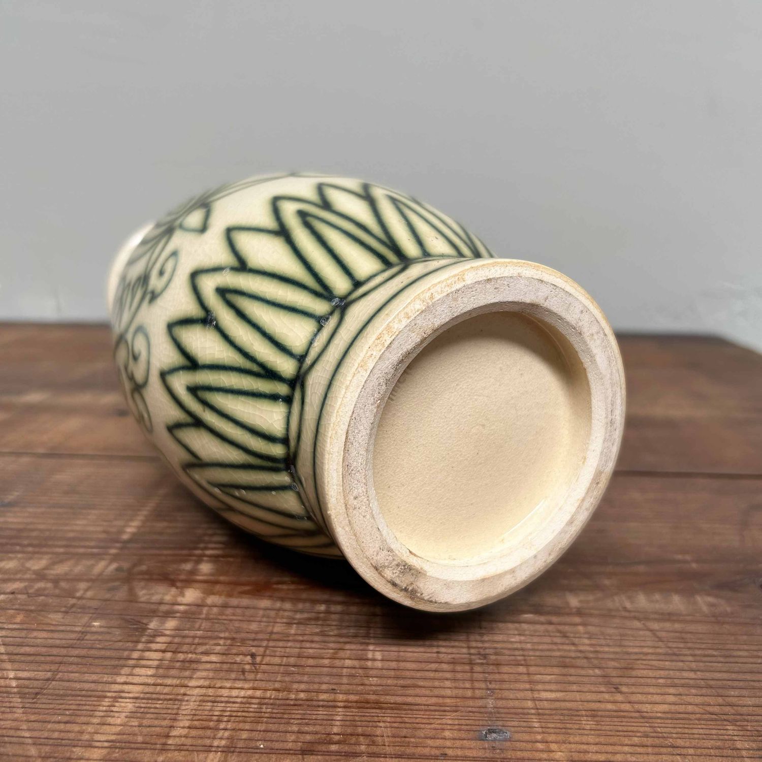 Ceramic Ikebana Flower Vase, Mitsuhiro Yamazaki, Koyo kiln, Japan.