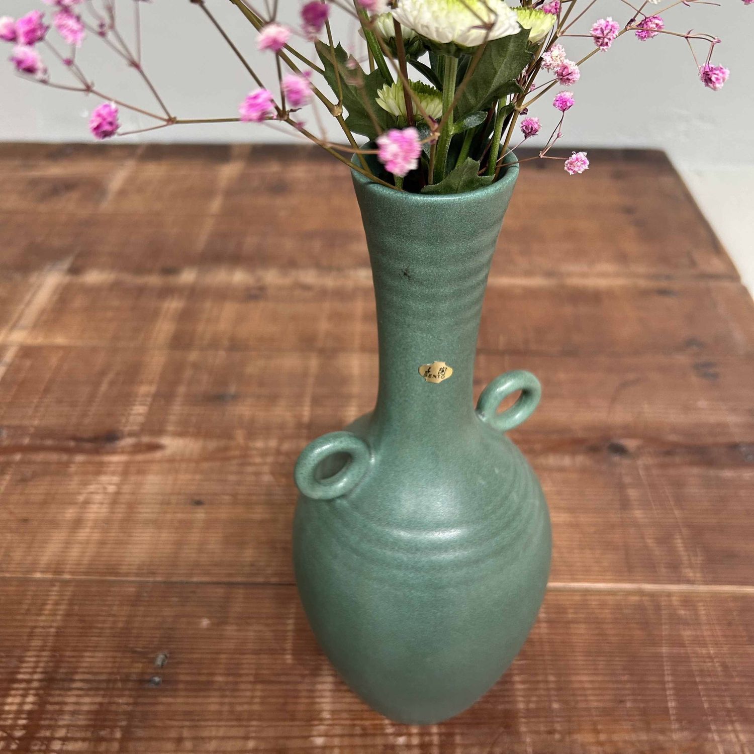 Ceramic Celadon Ikebana Flower Vase, Sento Pottery, Japan. Ceramic Celadon Ikebana Flower Vase, Sento Pottery, Japan.